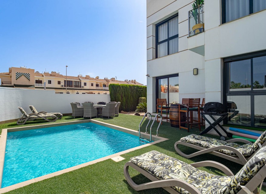 La Revente - Villa - Ciudad Quesada - Doña Pepa