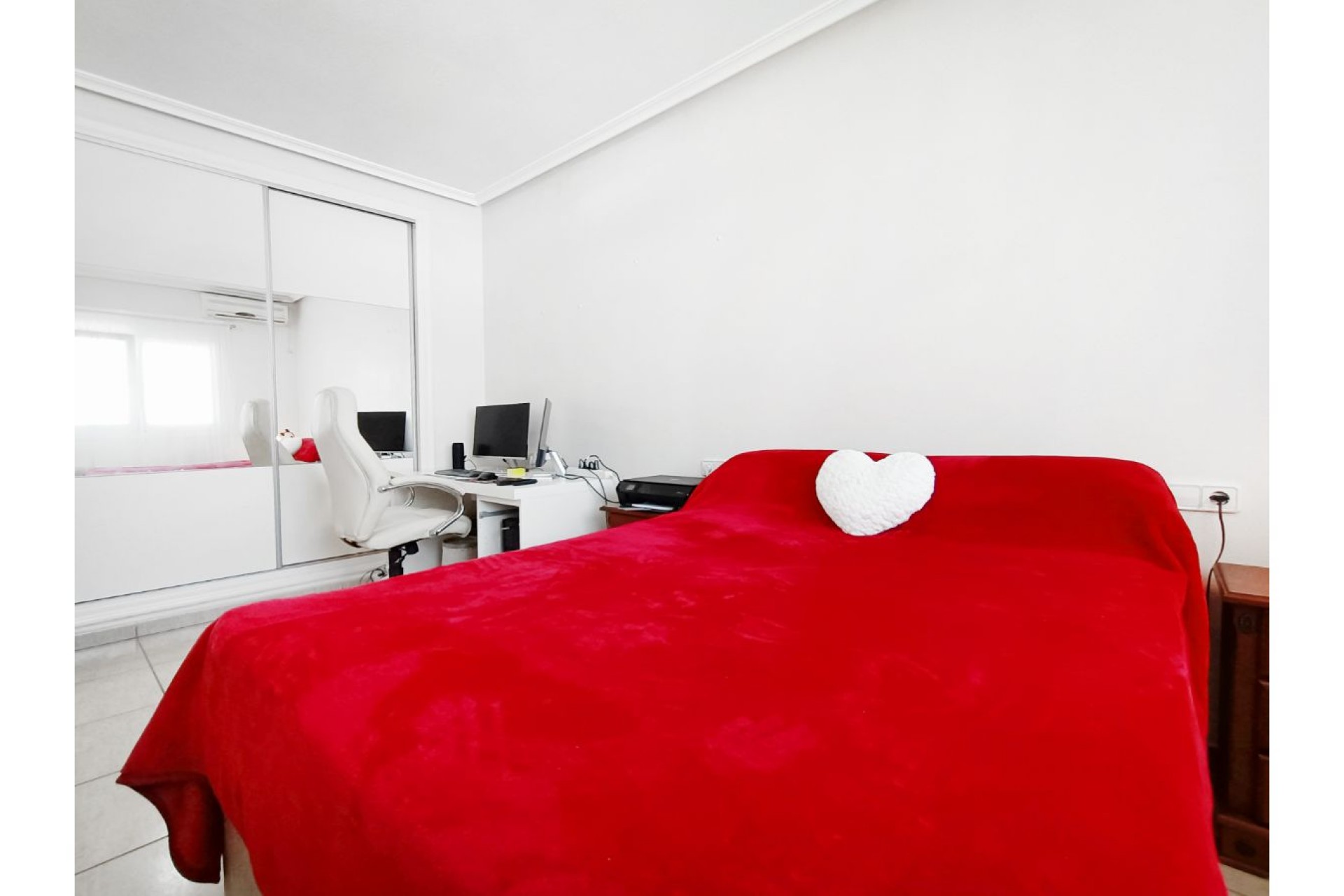 La Revente - Villa - Gea y Truyols - Urb Lo Santiago