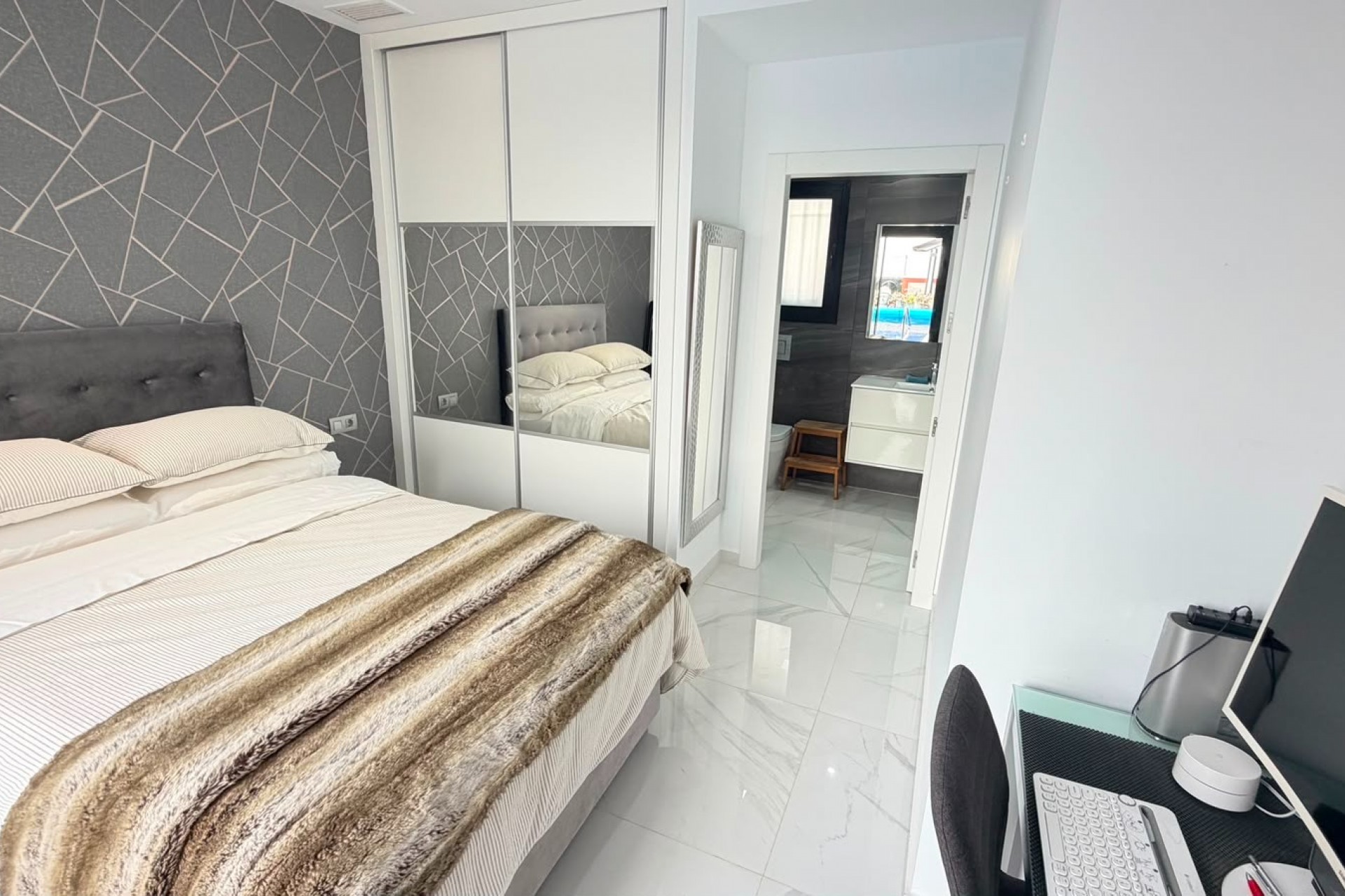 La Revente - Villa - Los Montesinos - La Herrada