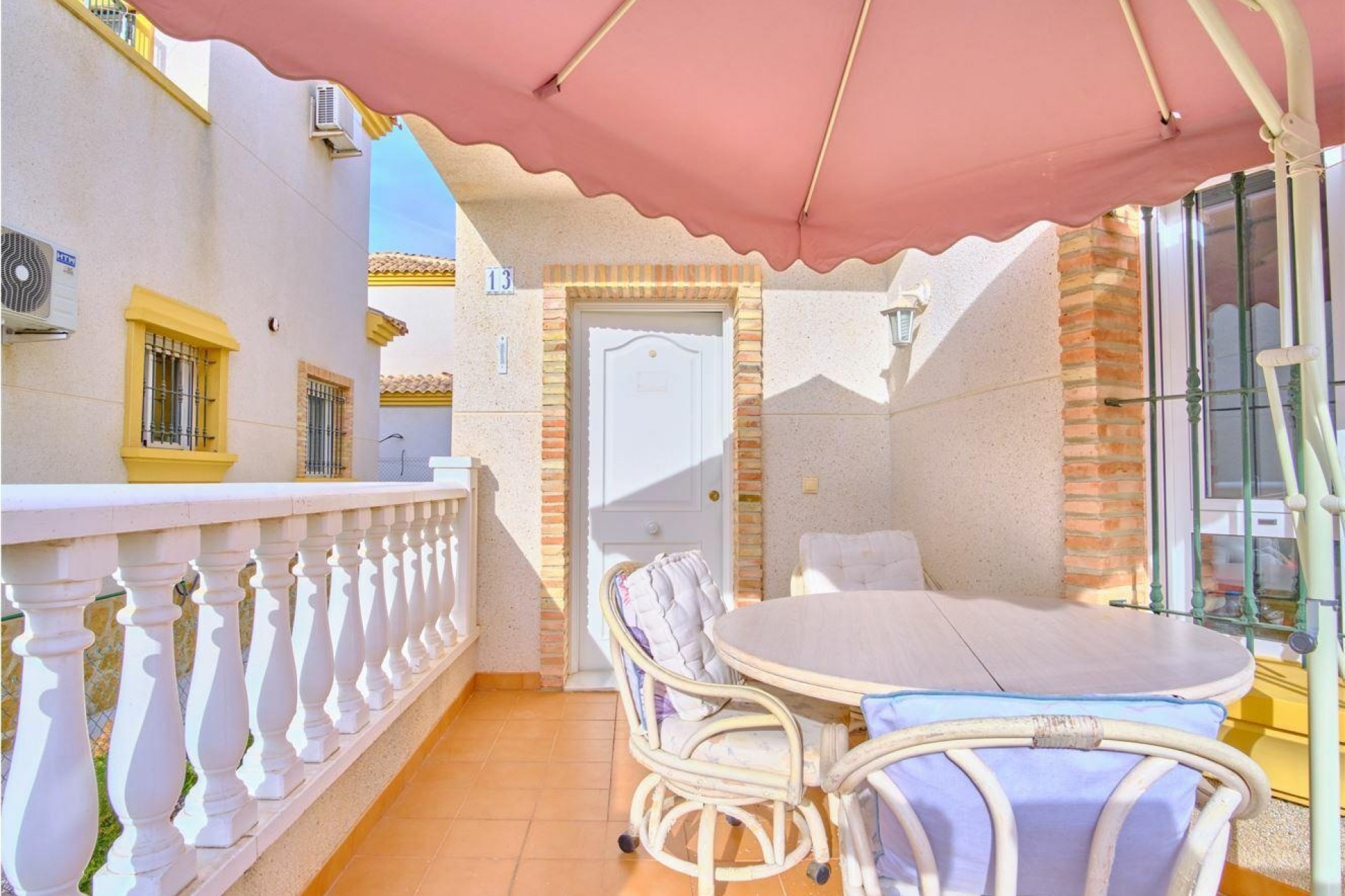 La Revente - Villa - Los Montesinos - La Herrada