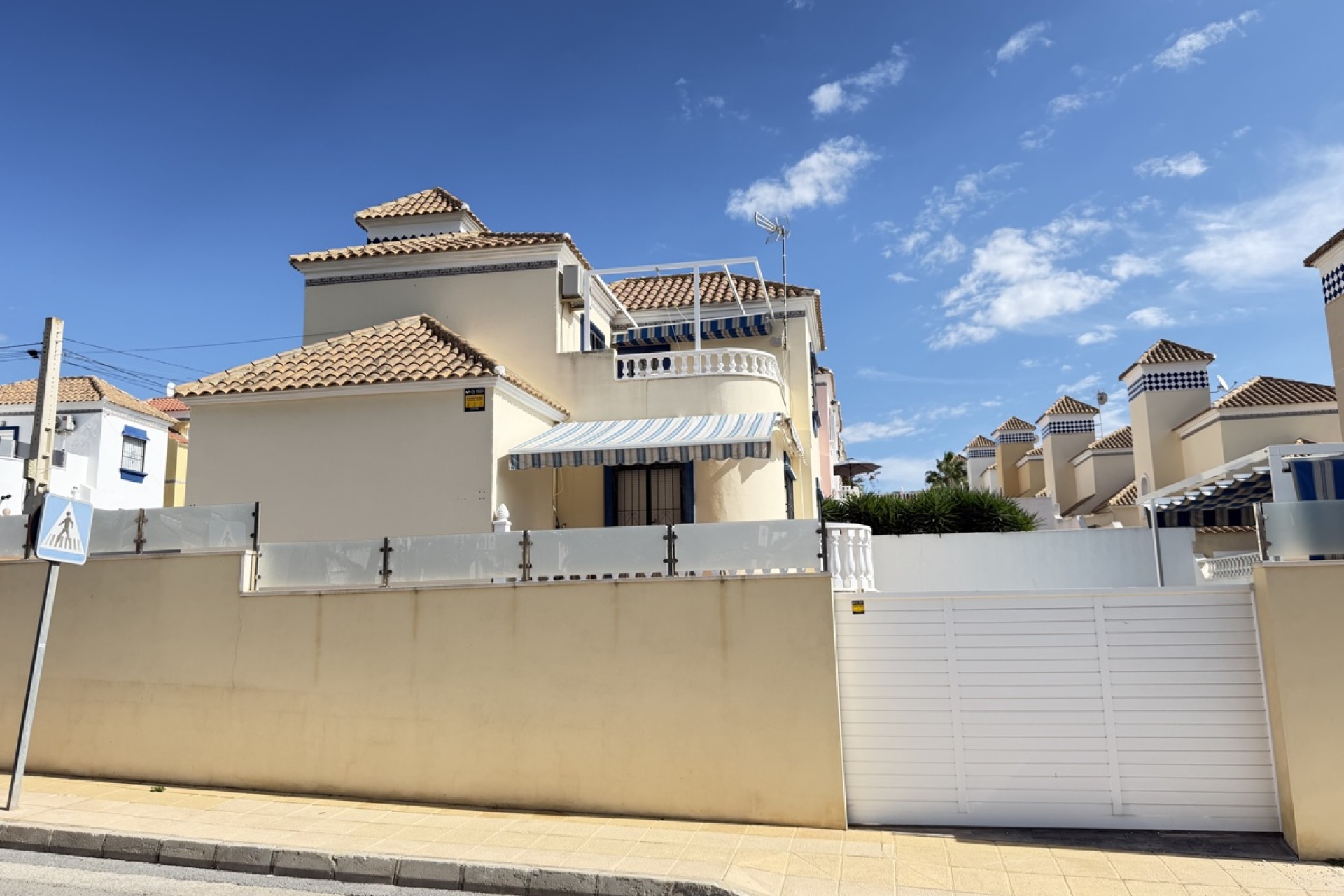 La Revente - Villa - Orihuela Costa - El Galan