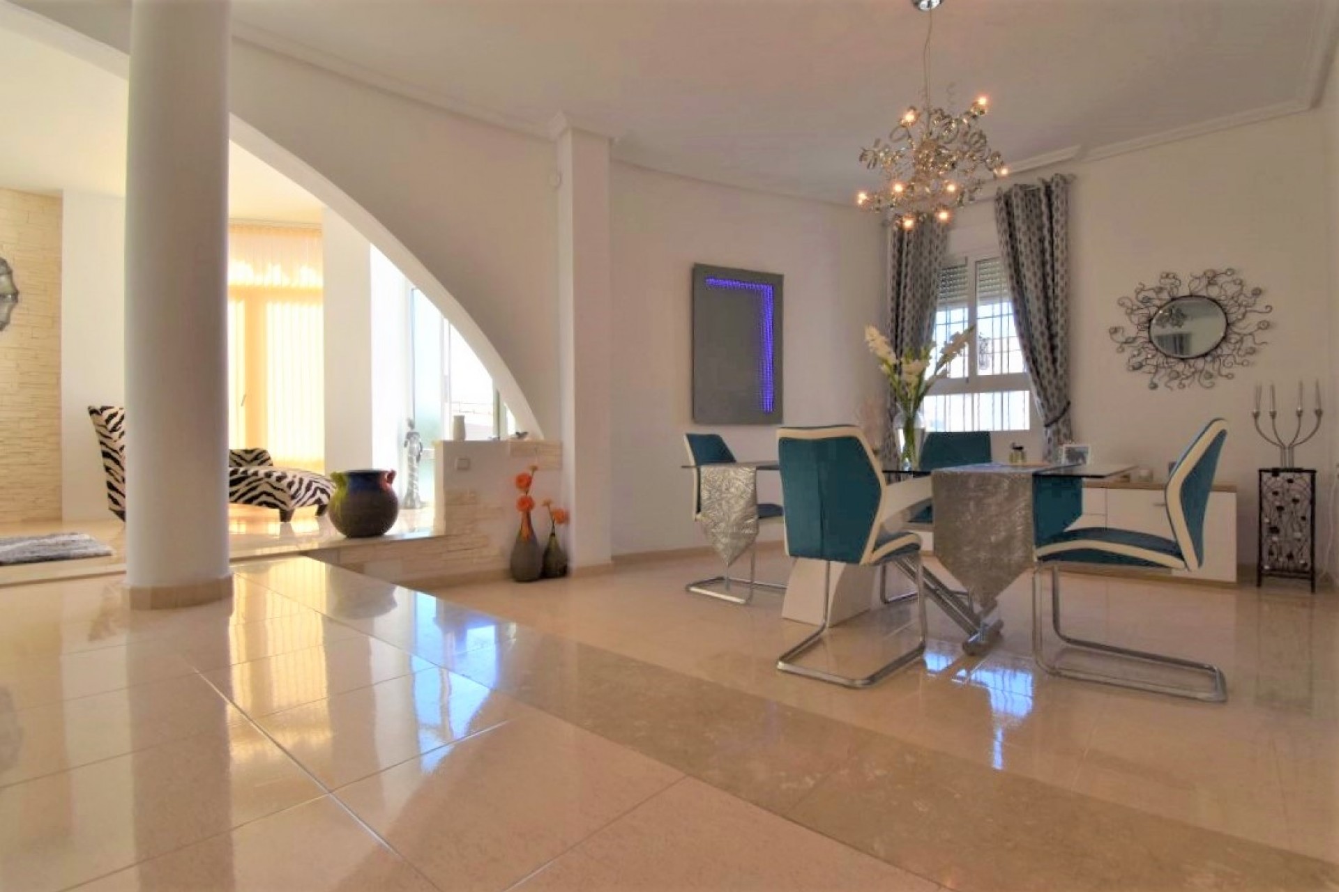 La Revente - Villa - Orihuela Costa - Lomas de Cabo Roig