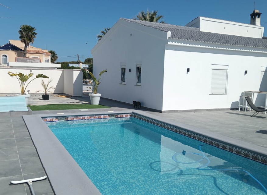 La Revente - Villa - Orihuela Costa - Lomas de Cabo Roig