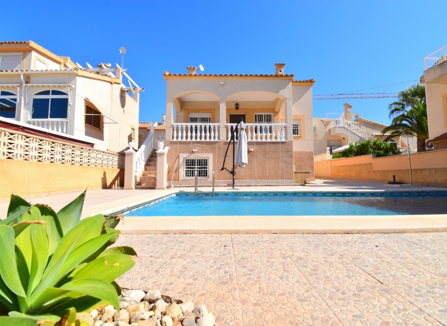 La Revente - Villa - Orihuela Costa - Los Altos