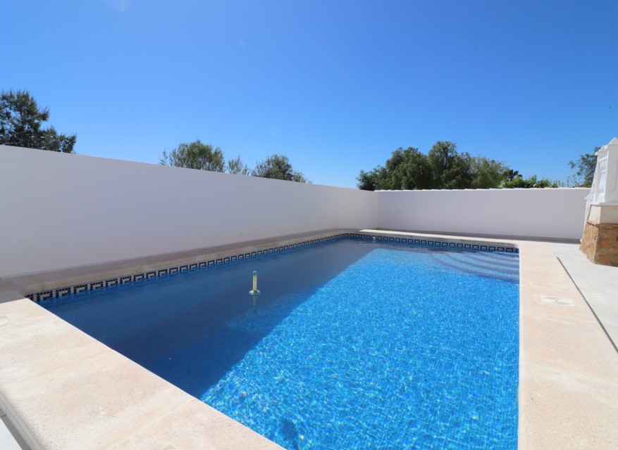 La Revente - Villa - San Miguel de Salinas - Lake View Mansions