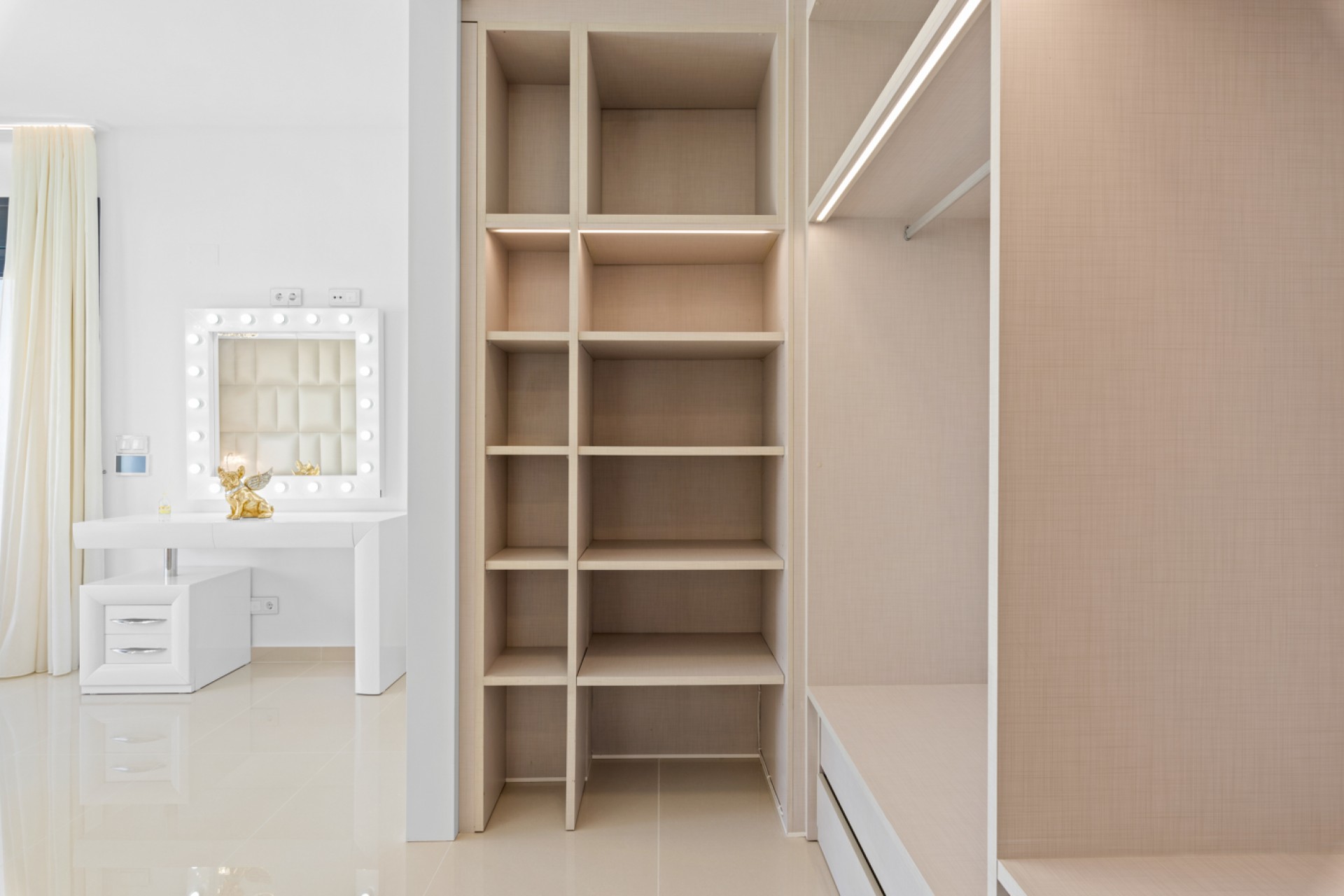 La Revente - Villa - San Miguel de Salinas - Las Comunicaciones