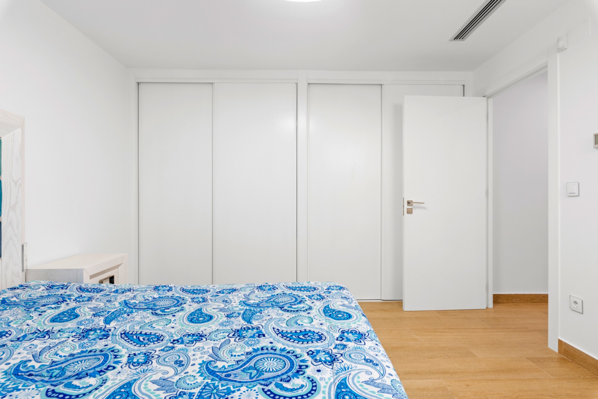 La Revente - Villa - San Miguel de Salinas - Las Comunicaciones