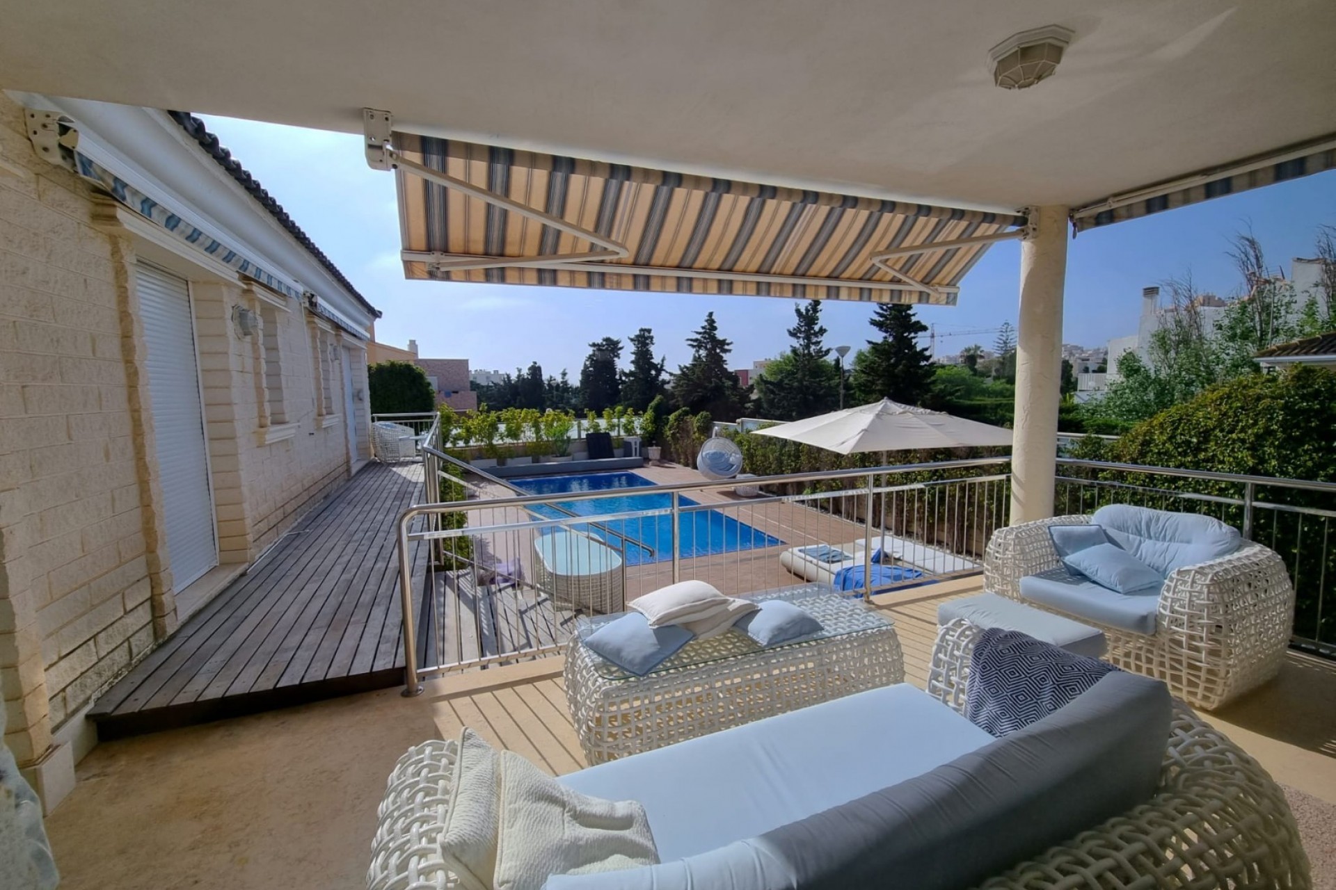 La Revente - Villa - Torrevieja - Torre La Mata