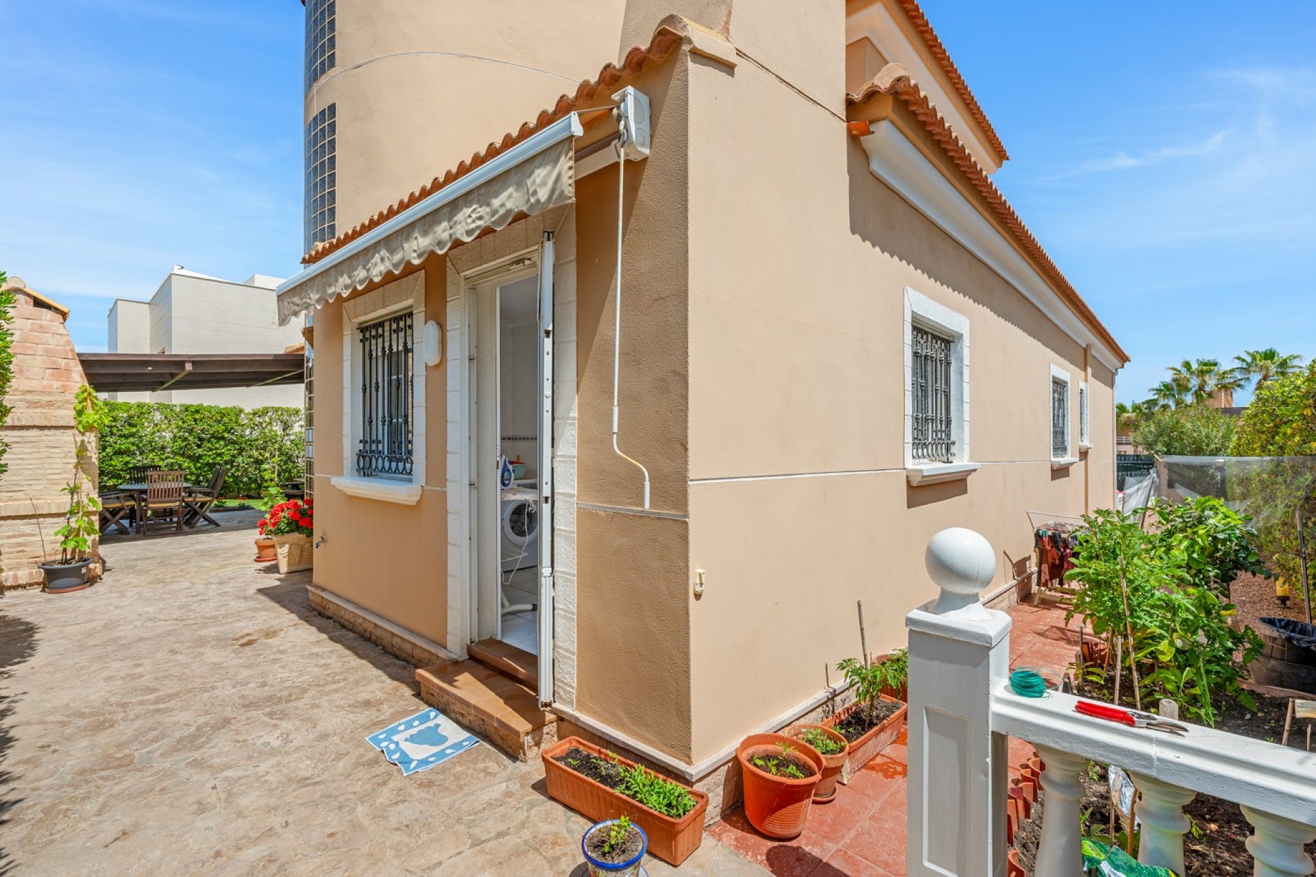 La Revente - Villa - Torrevieja - Torre La Mata