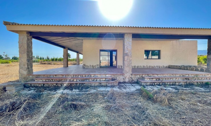 Land Eiendom - Videresalg - Elche - Matola