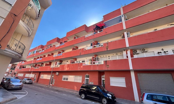 Leilighet - Videresalg - Almoradi - Almoradi - Byen