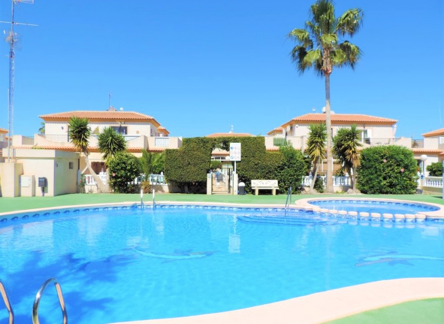 Location - Mitoyenne - Orihuela Costa - Playa Flamenca