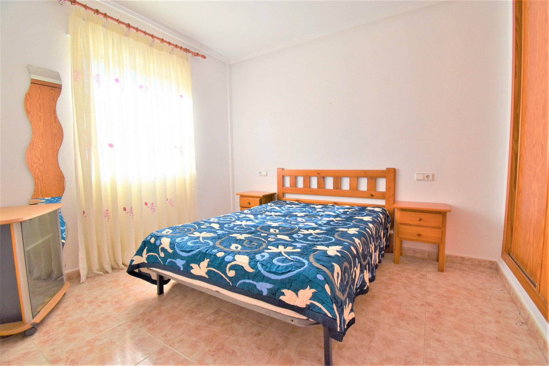 Location - Mitoyenne - Orihuela Costa - Playa Flamenca
