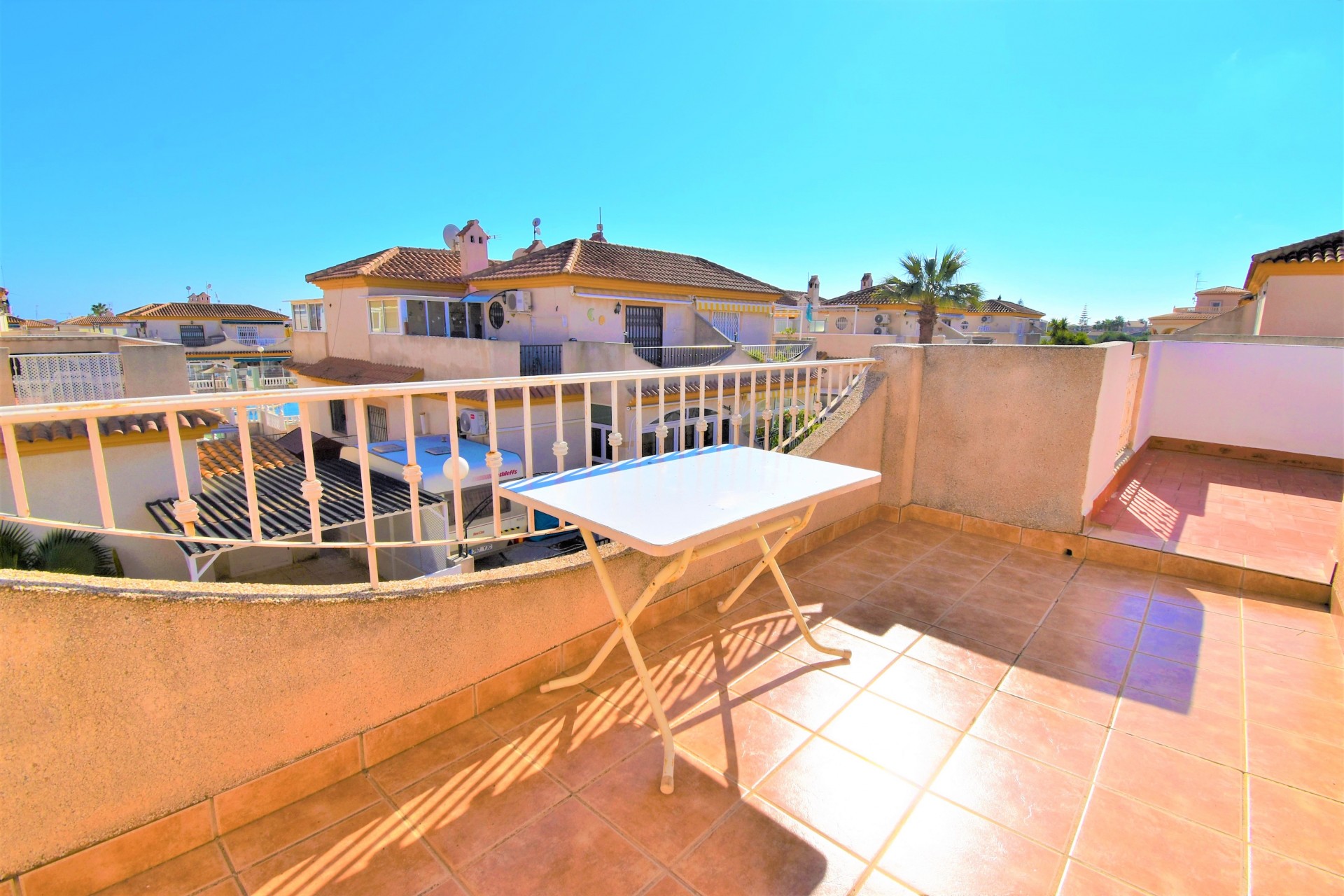 Location - Mitoyenne - Orihuela Costa - Playa Flamenca