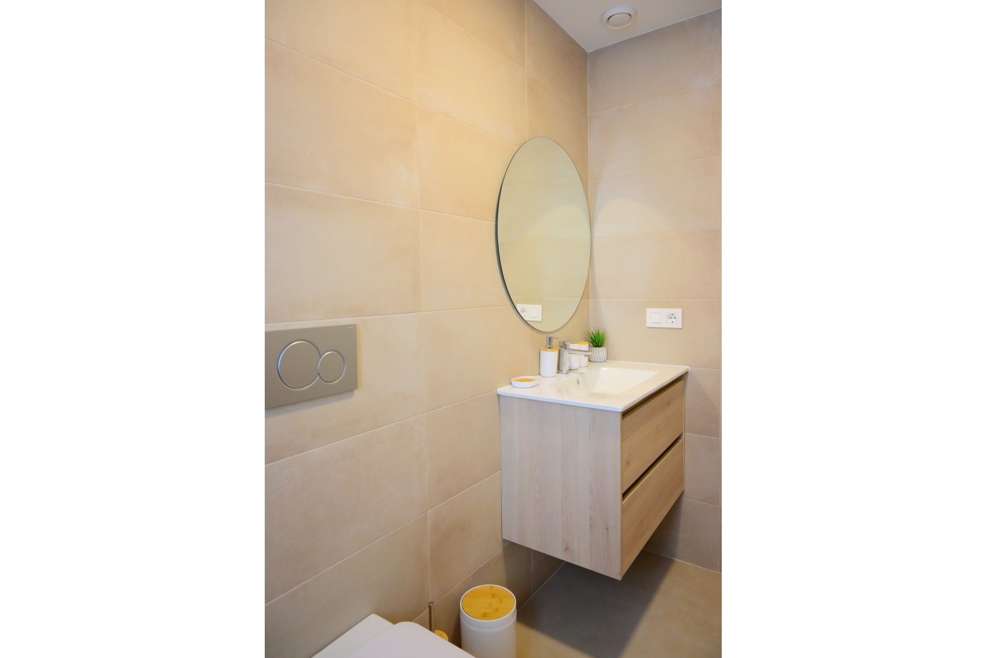 New - Detached Villa - Dolores