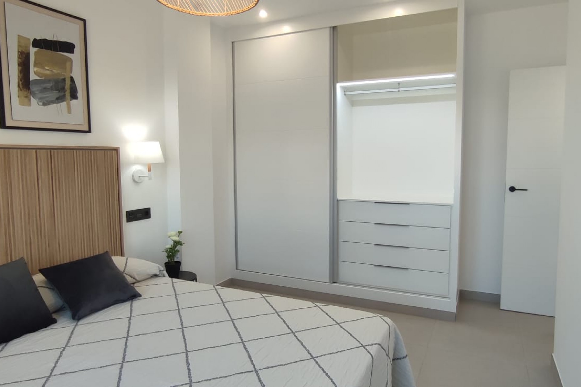 New - Detached Villa - Los Belones