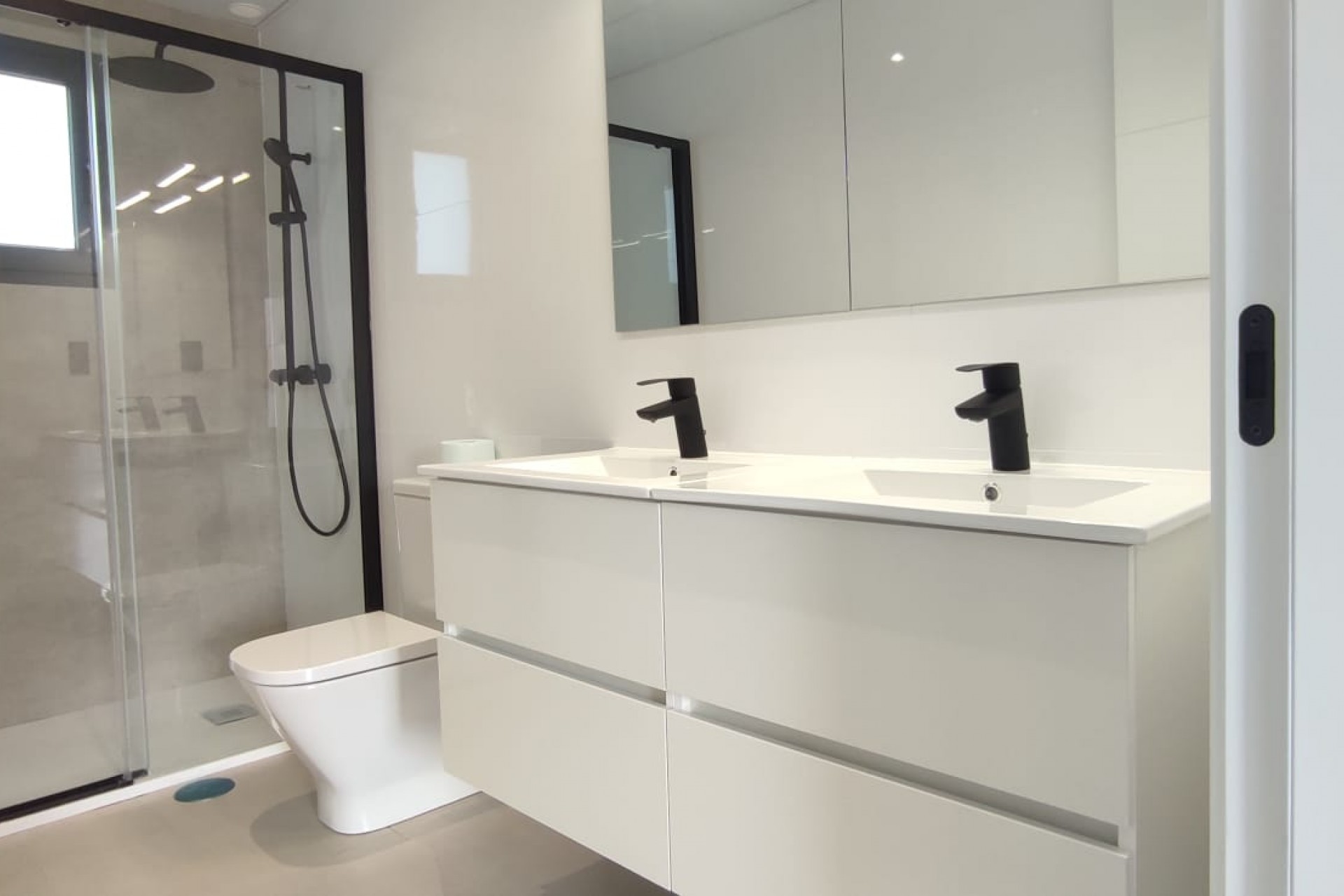 New - Detached Villa - Los Belones