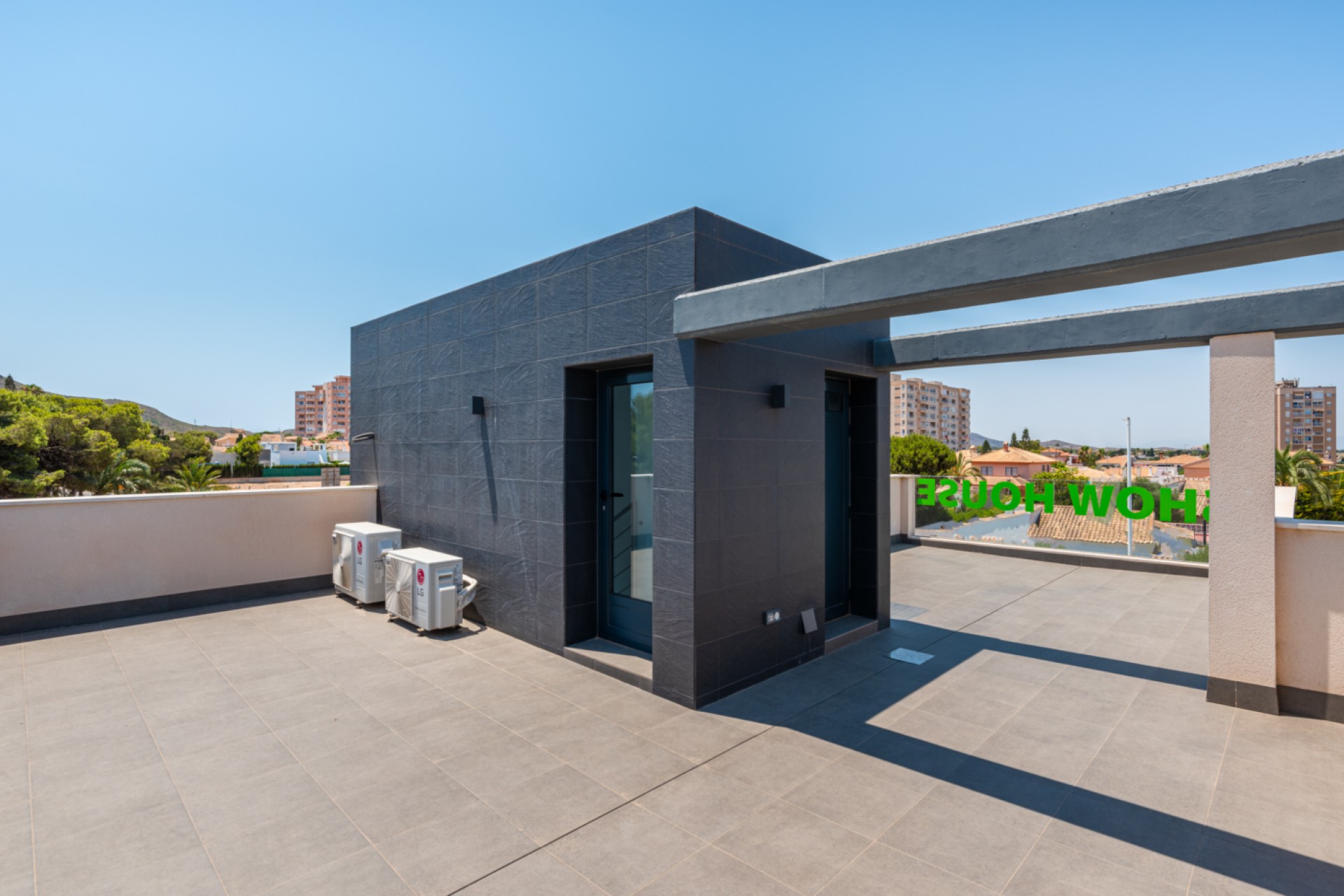 New - Detached Villa - Playa Paraiso