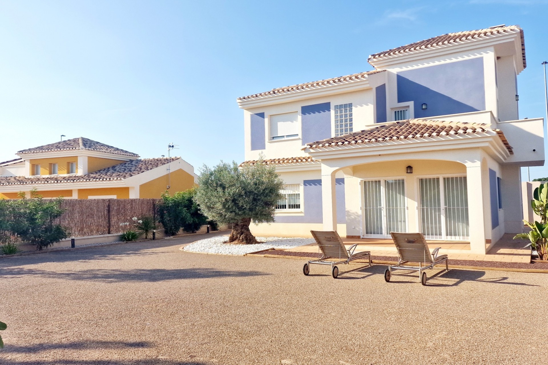 New - Detached Villa - Purias