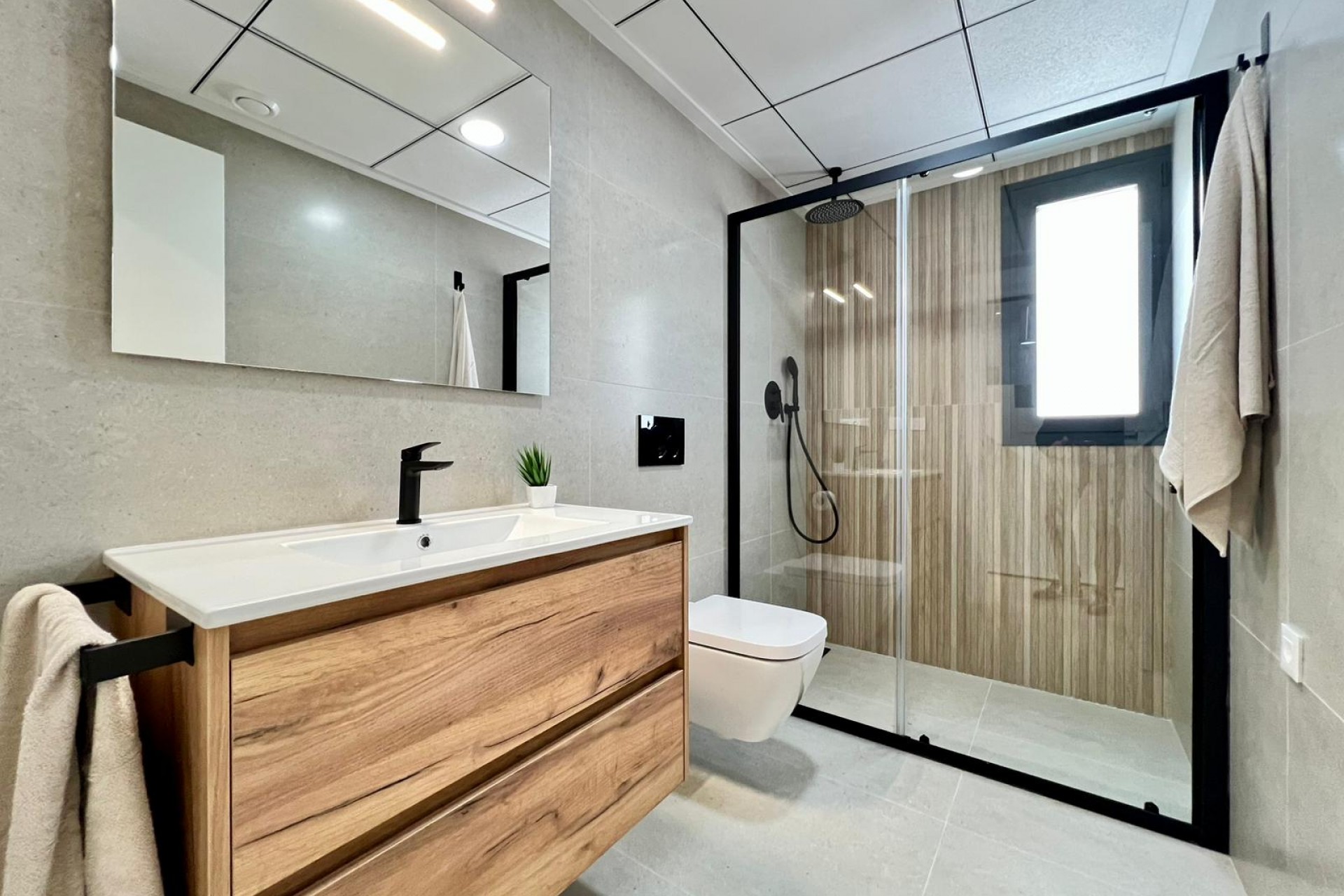 New - Townhouse - Benferri