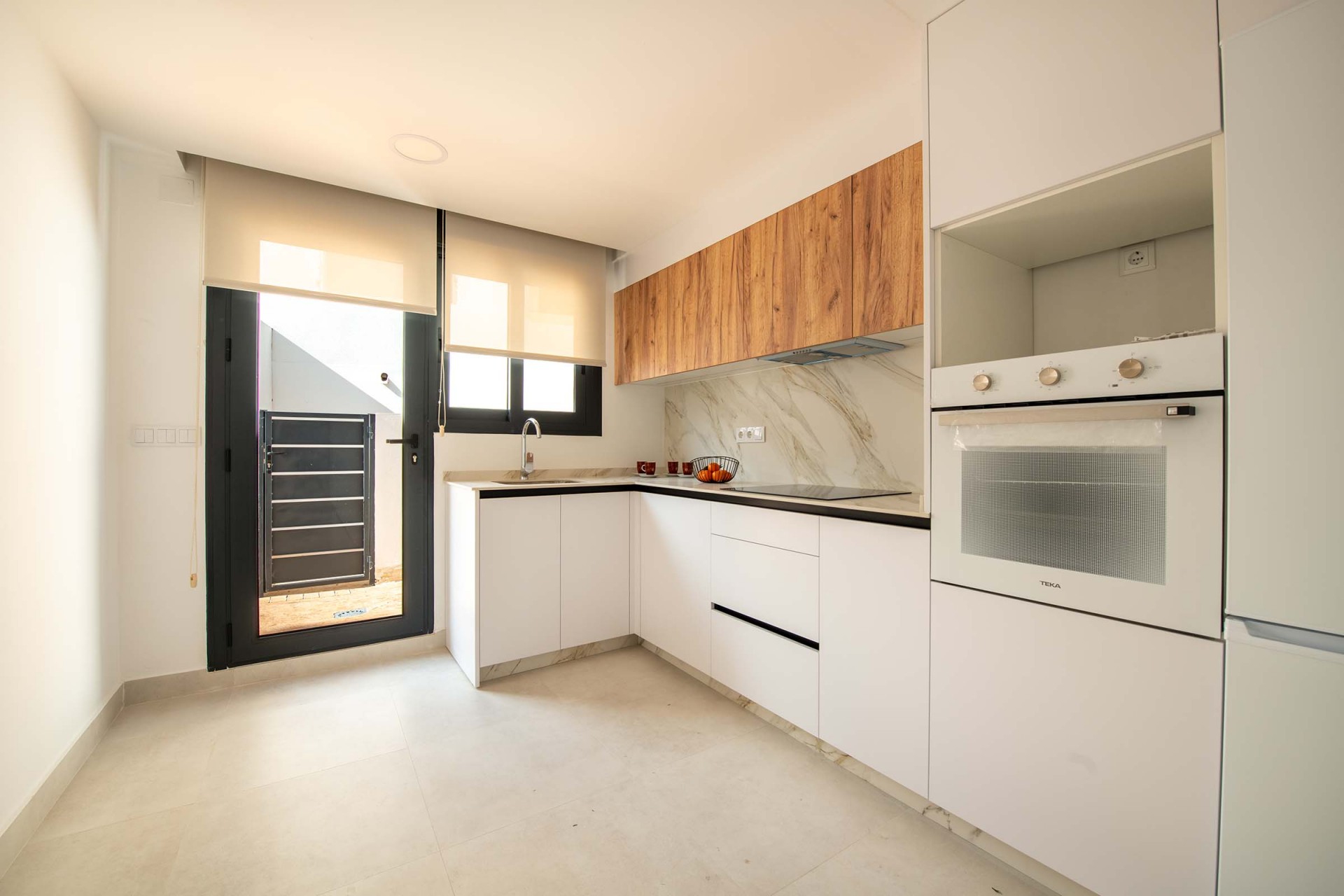 New - Townhouse - Cox - San Fernando