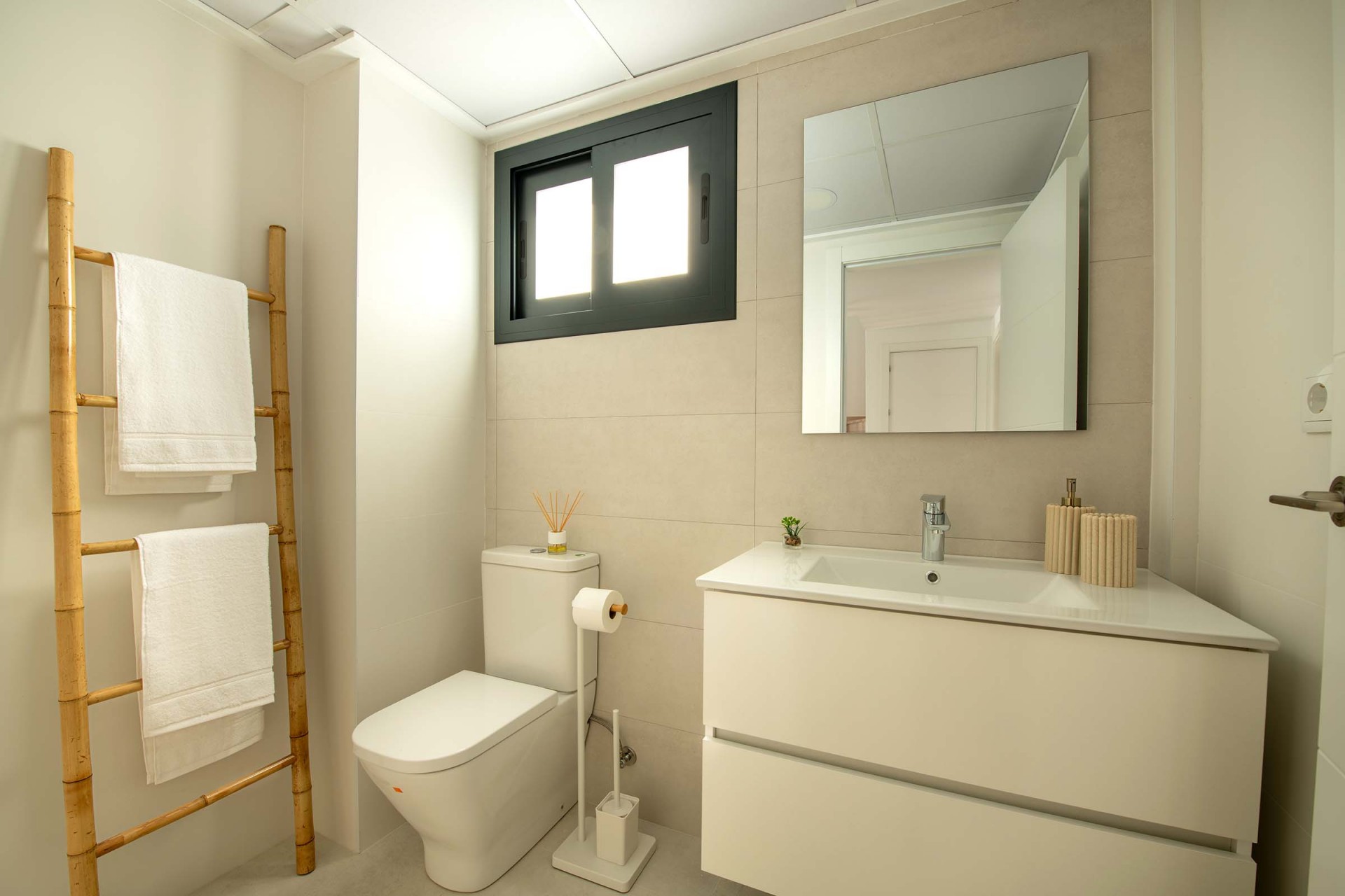 New - Townhouse - Cox - San Fernando