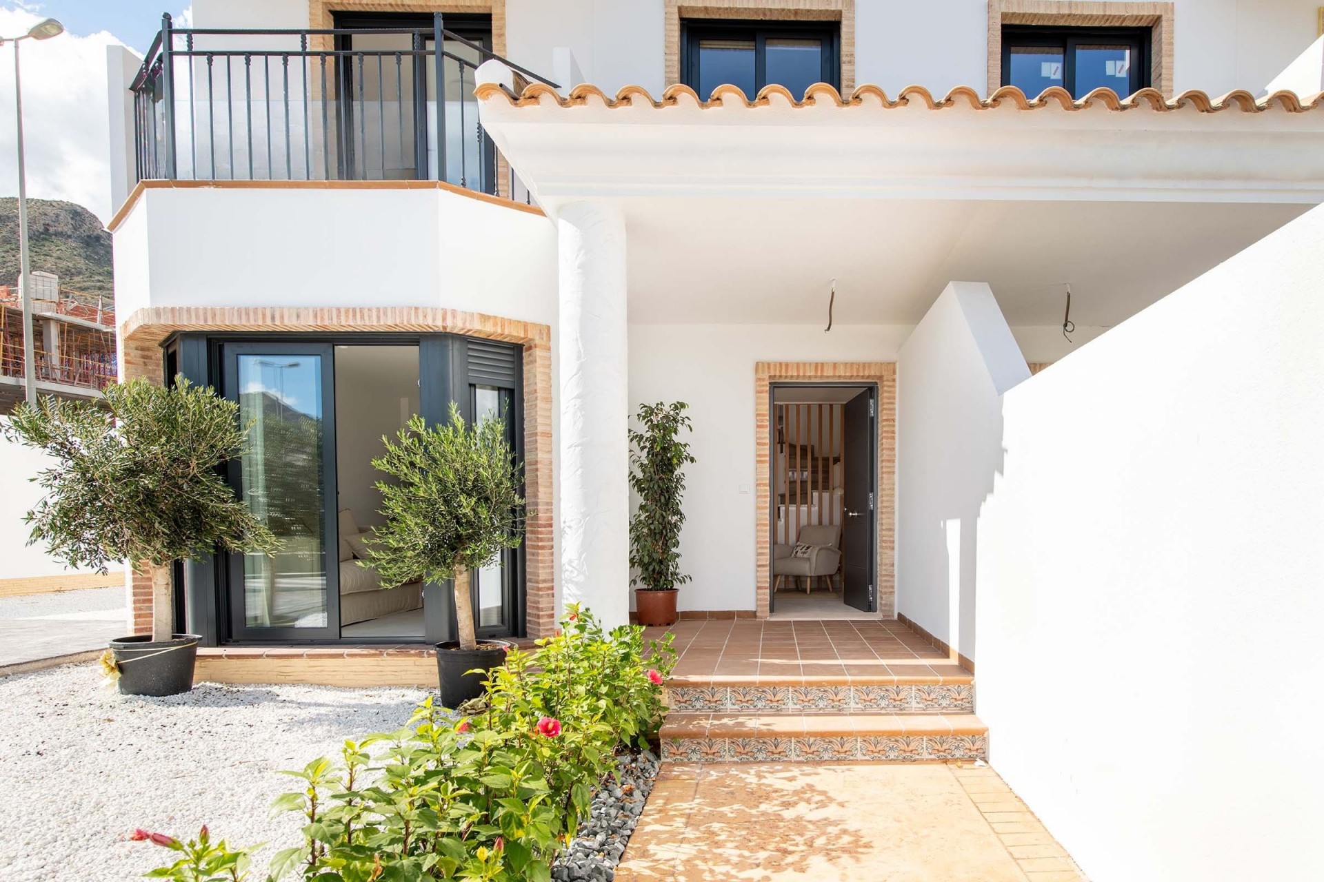 New - Townhouse - Cox - San Fernando