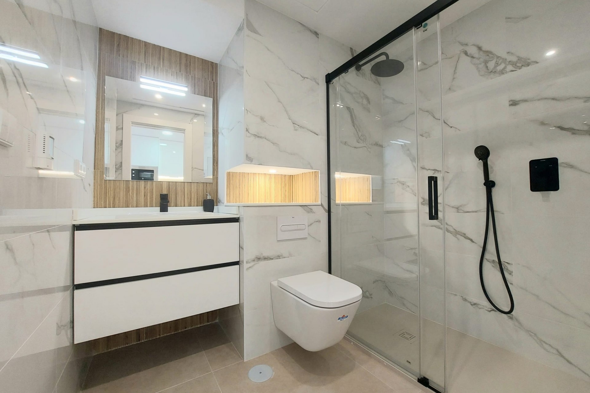 New - Townhouse - Las Esperanzas