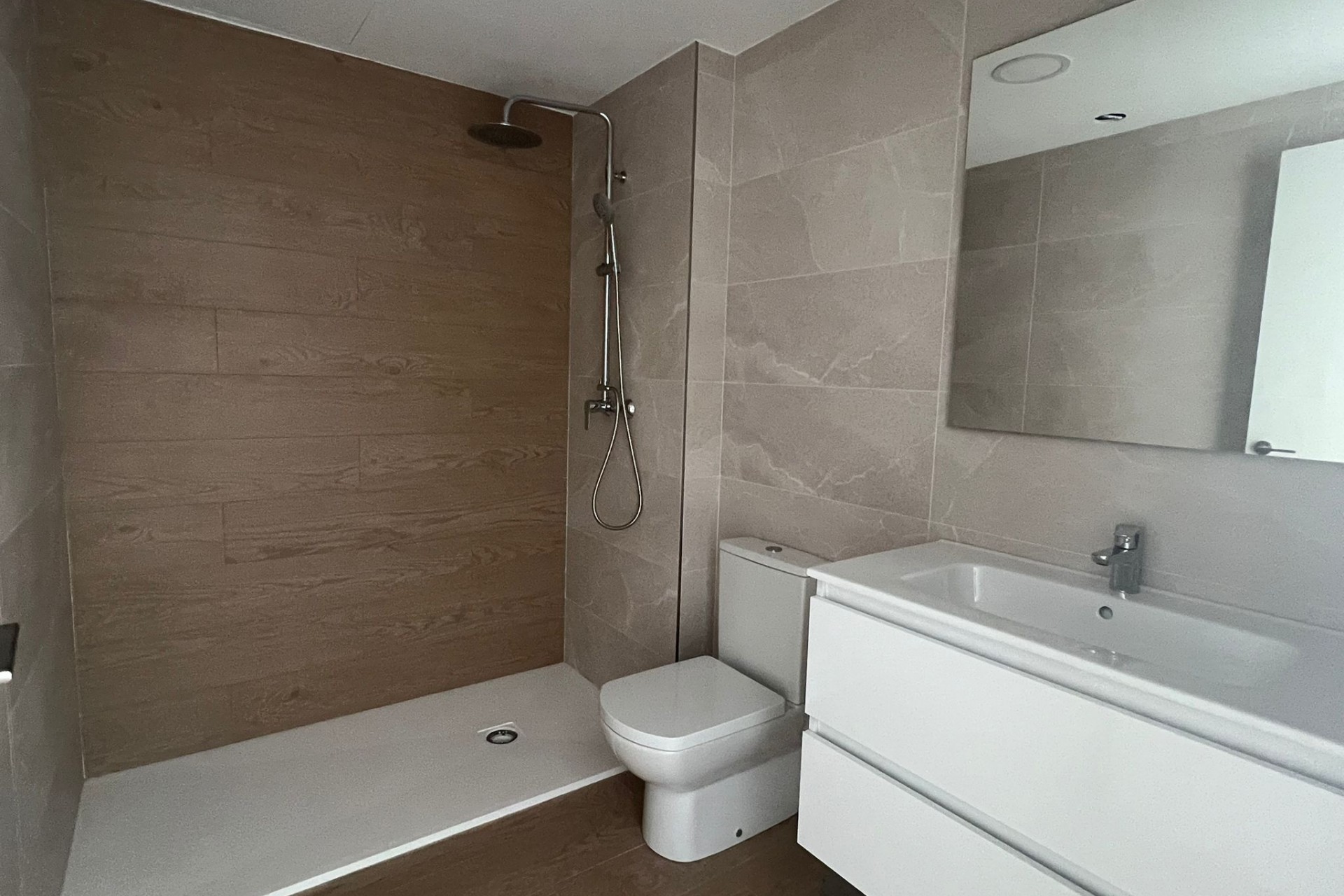 New - Townhouse - Portmán