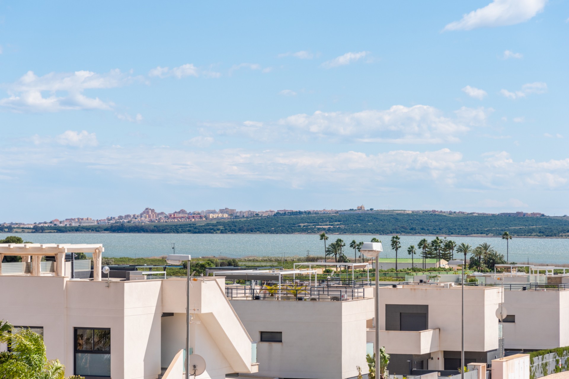Nieuw - Vrijstaande Villa - Los Montesinos - La Herrada
