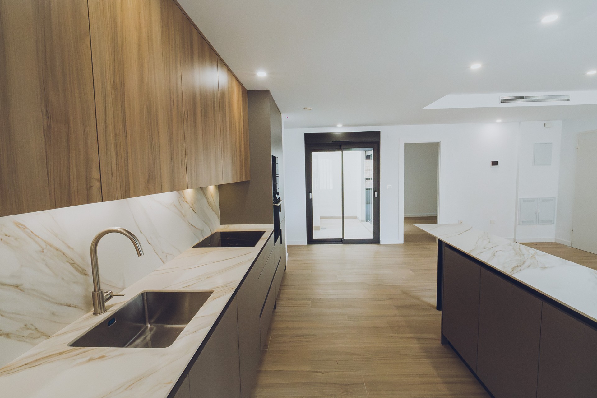 Nouveau - Appartement - Redovan - Redovan - Ville