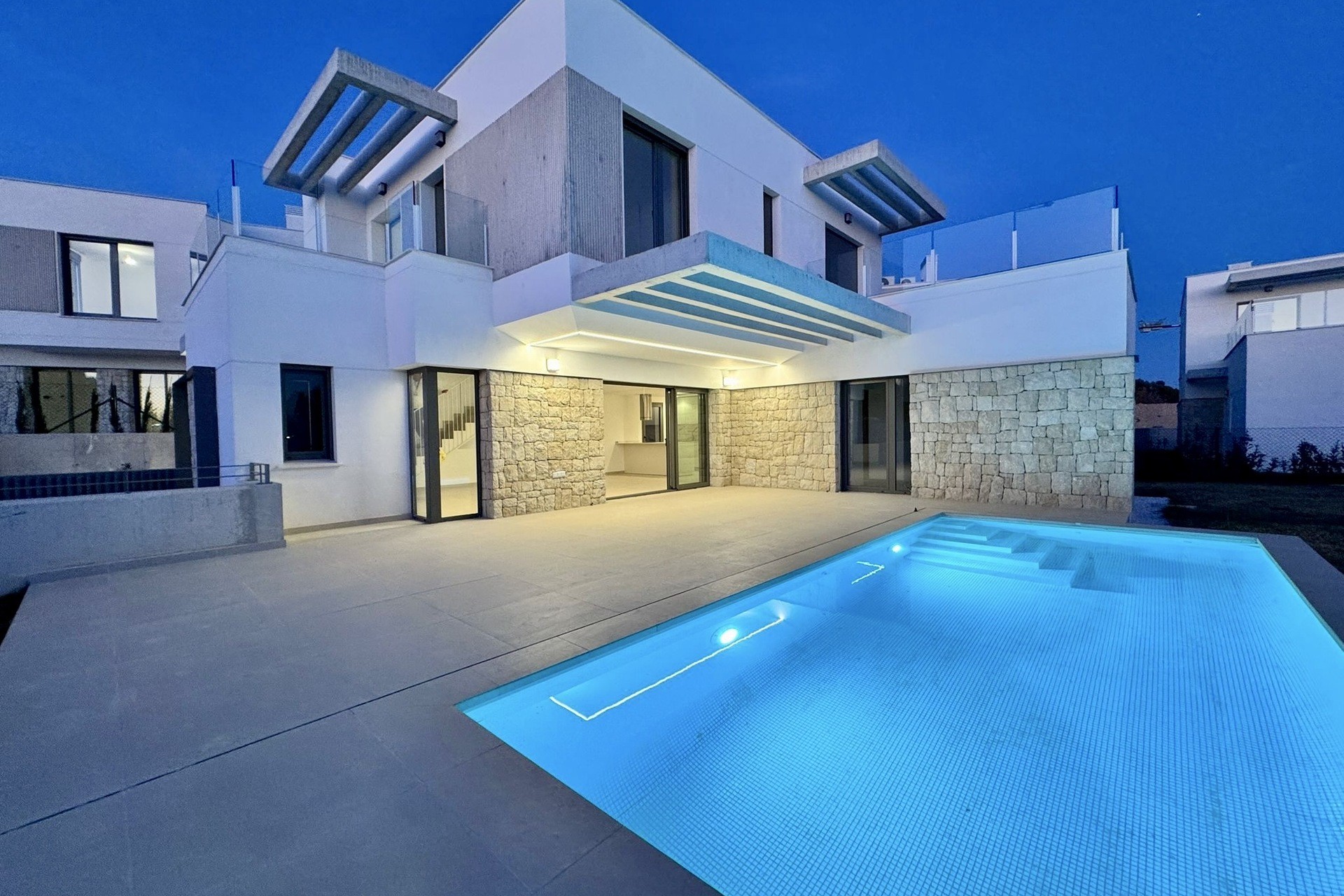 Nouveau - Villa - Finestrat - Sierra Cortina - Golf Bahia
