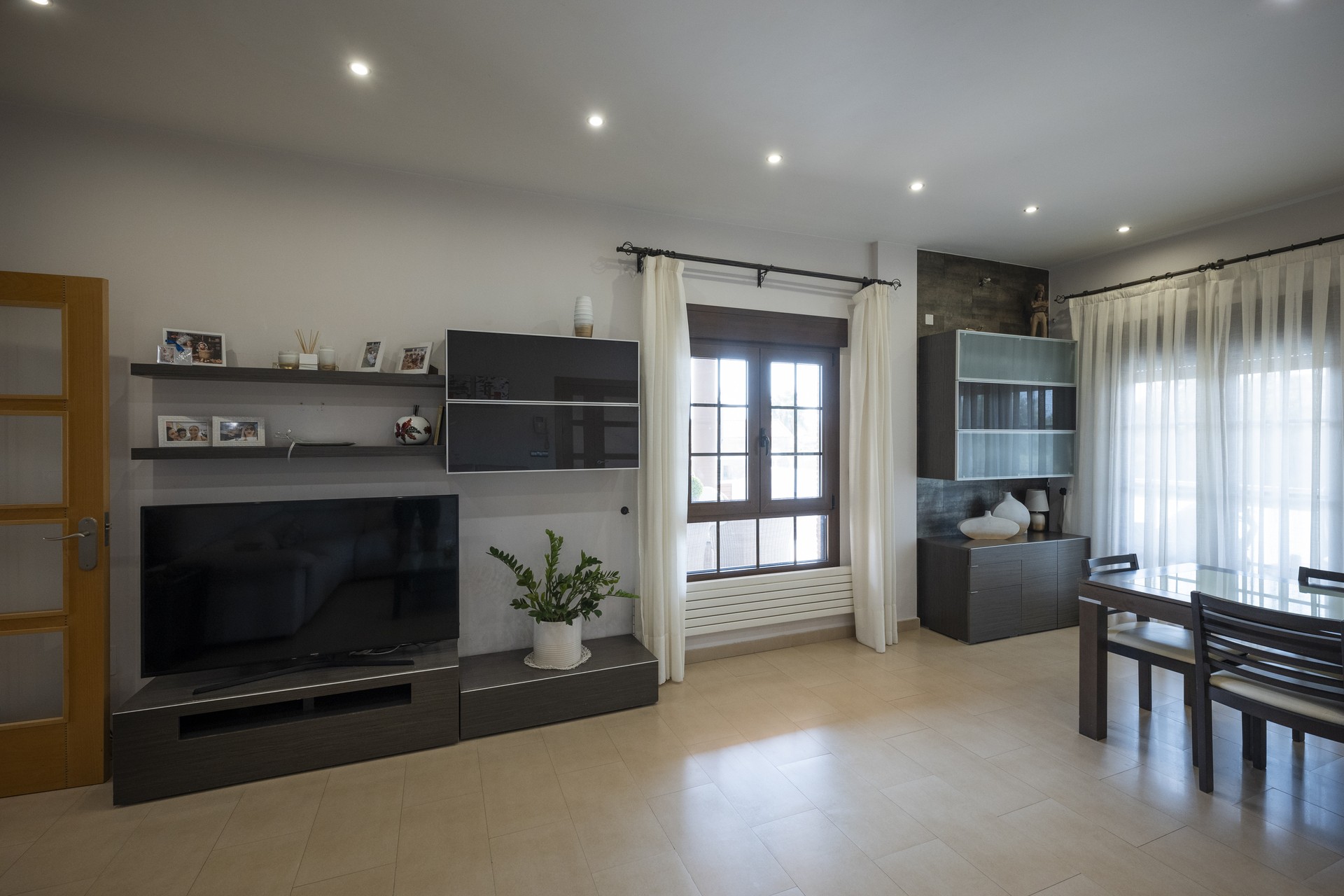 Nouveau - Villa - Jerónimo y Avileses - Jerónimo y Avileses - Ville