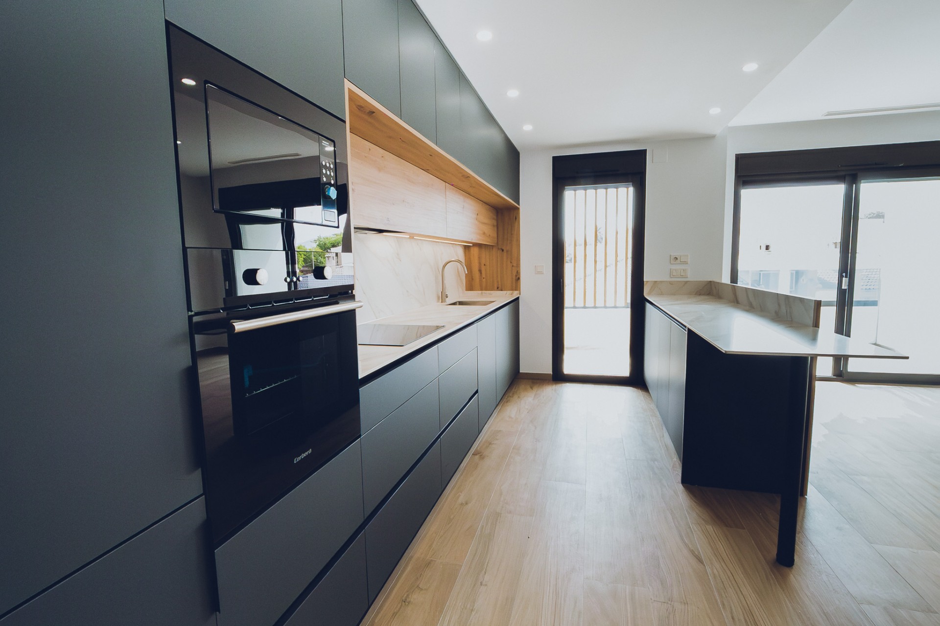 Nueva - Apartamento - Redován