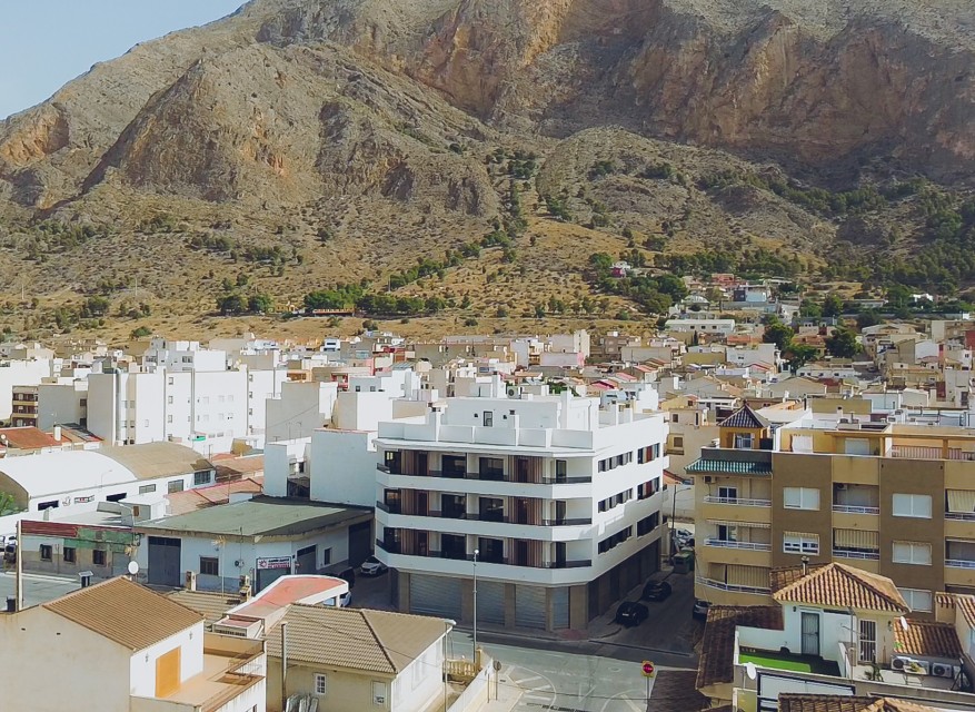 Nueva - Apartamento - Redován