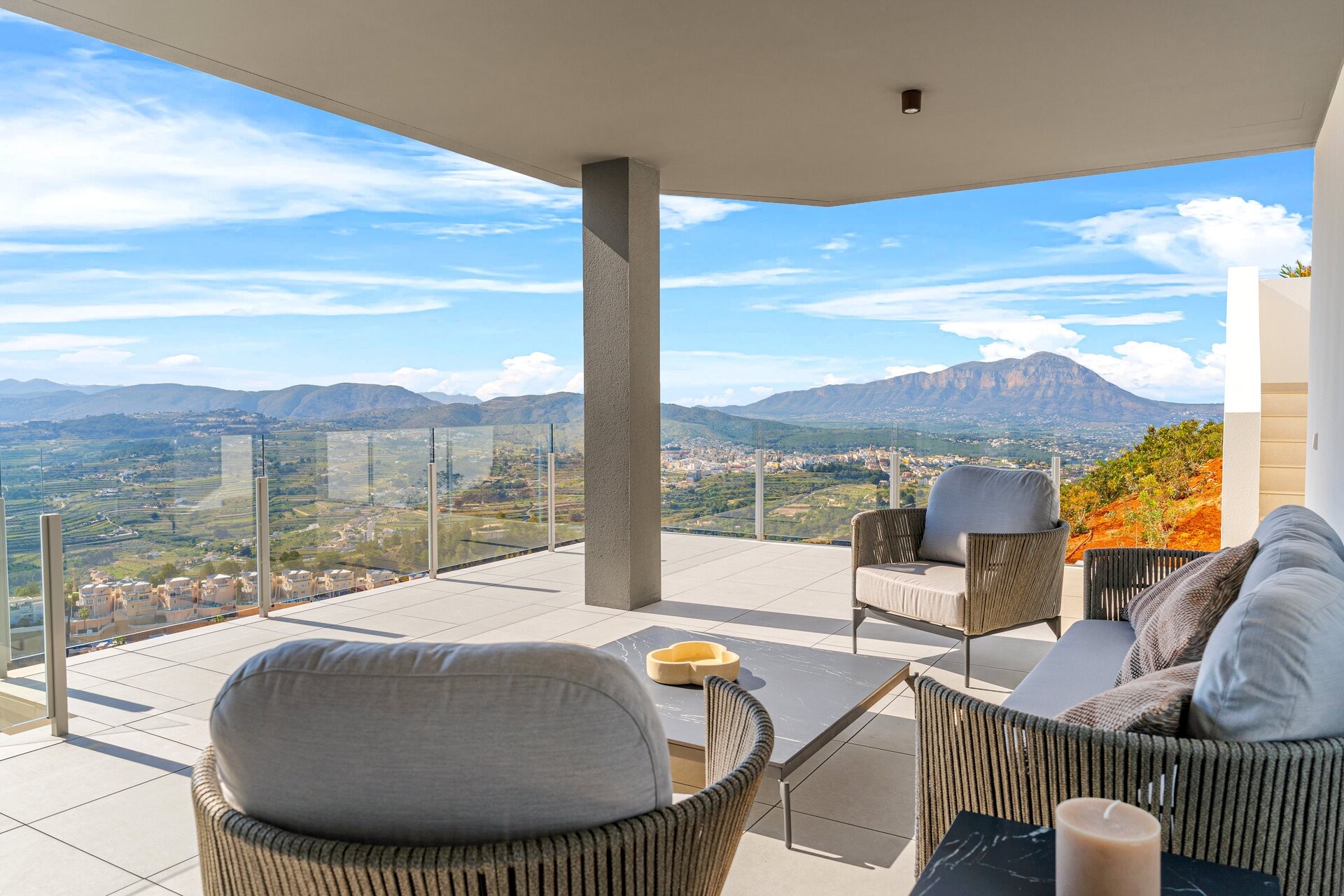 Nueva - Chalet - Cumbre del Sol