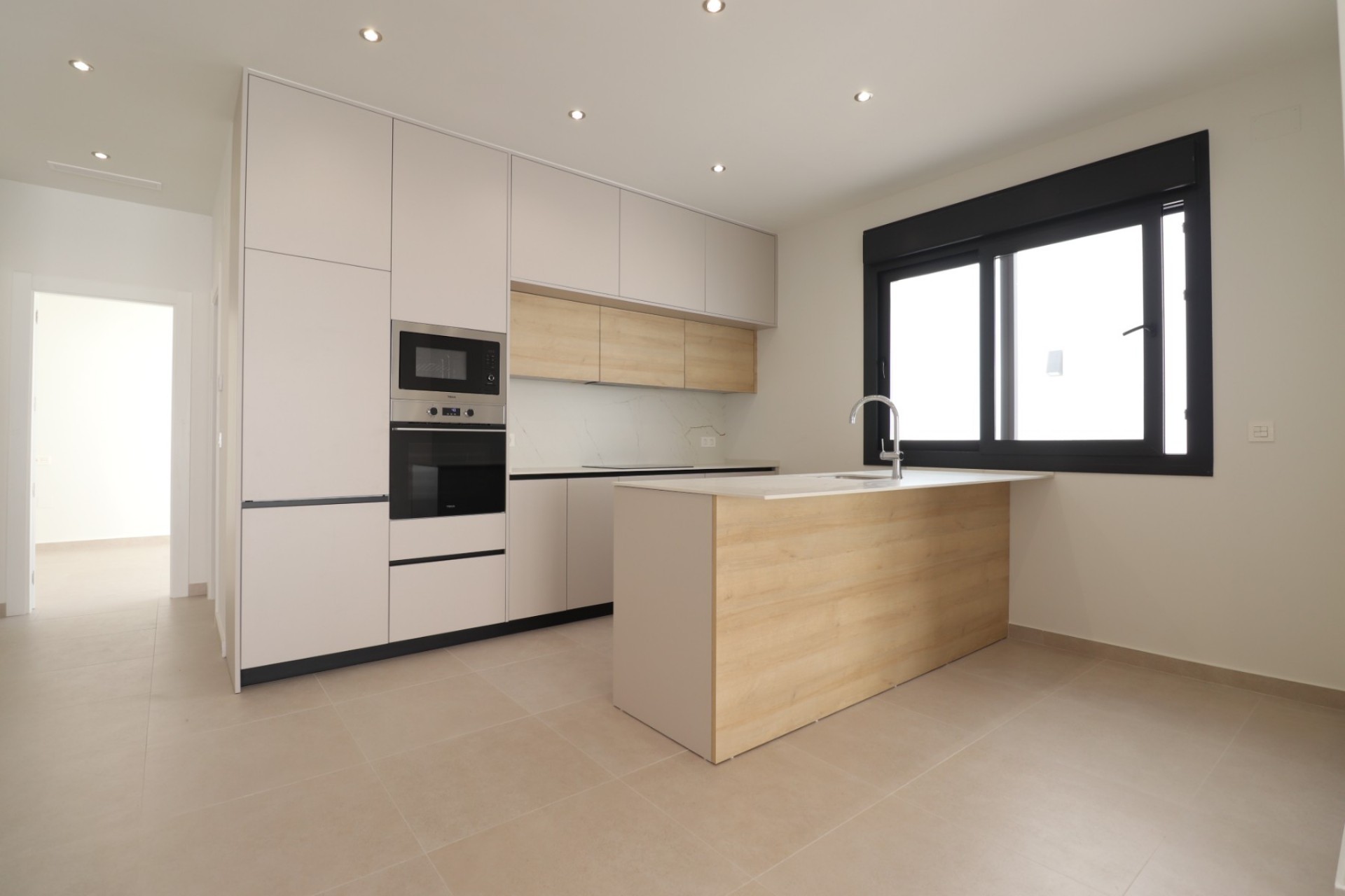 Nueva - Chalet - Heredades - Heredades - Pueblo