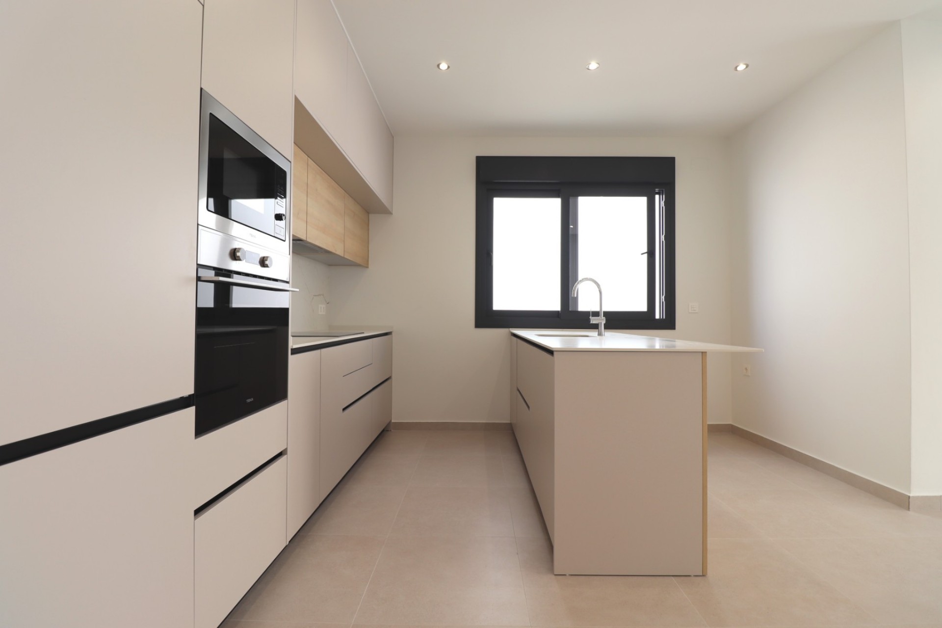 Nueva - Chalet - Heredades - Heredades - Pueblo