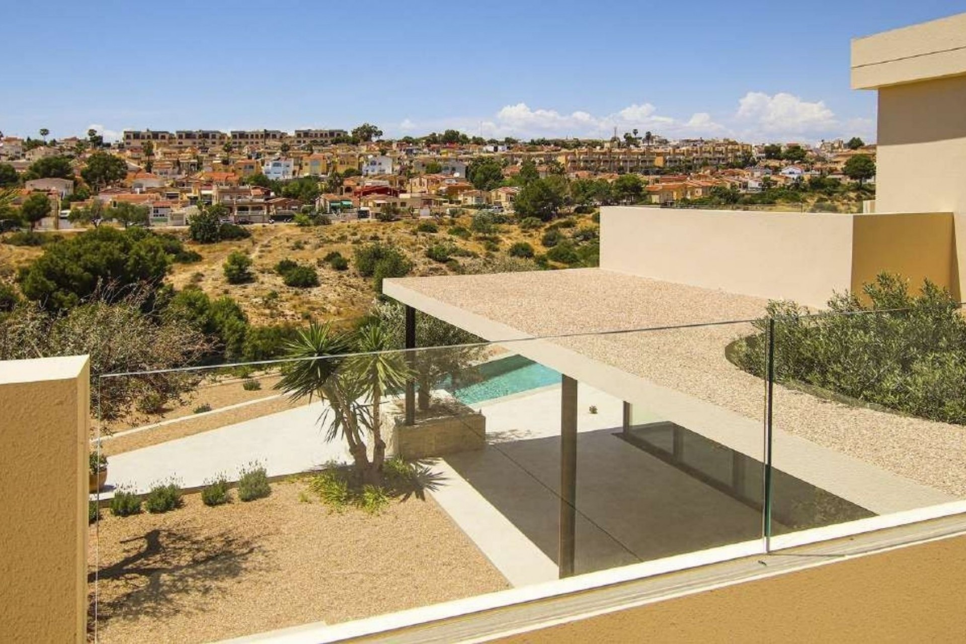 Nueva - Chalet - La Marina - La Escuera