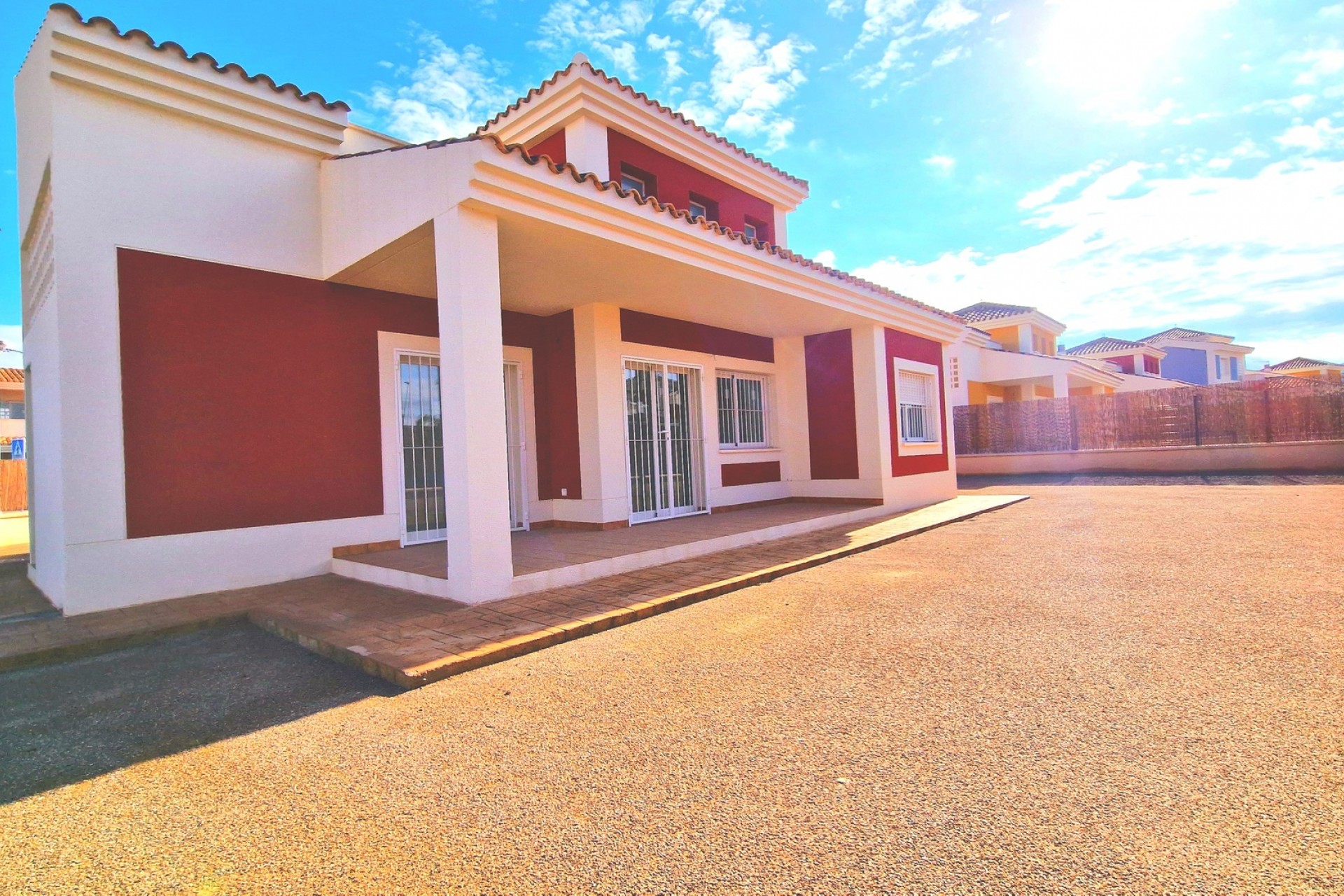 Nueva - Chalet - Purias