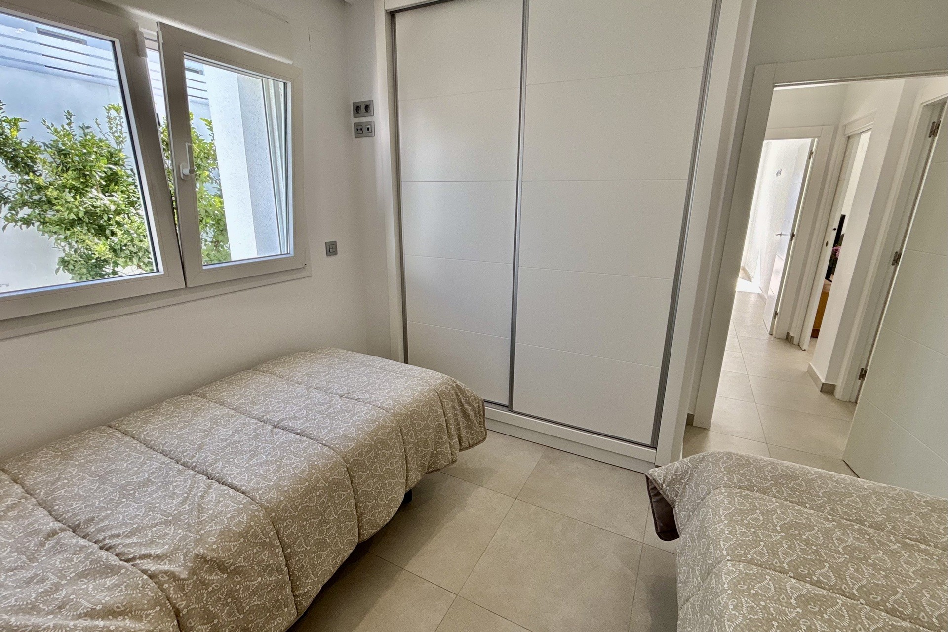 Nye - Frittliggende Villa - Binijófar