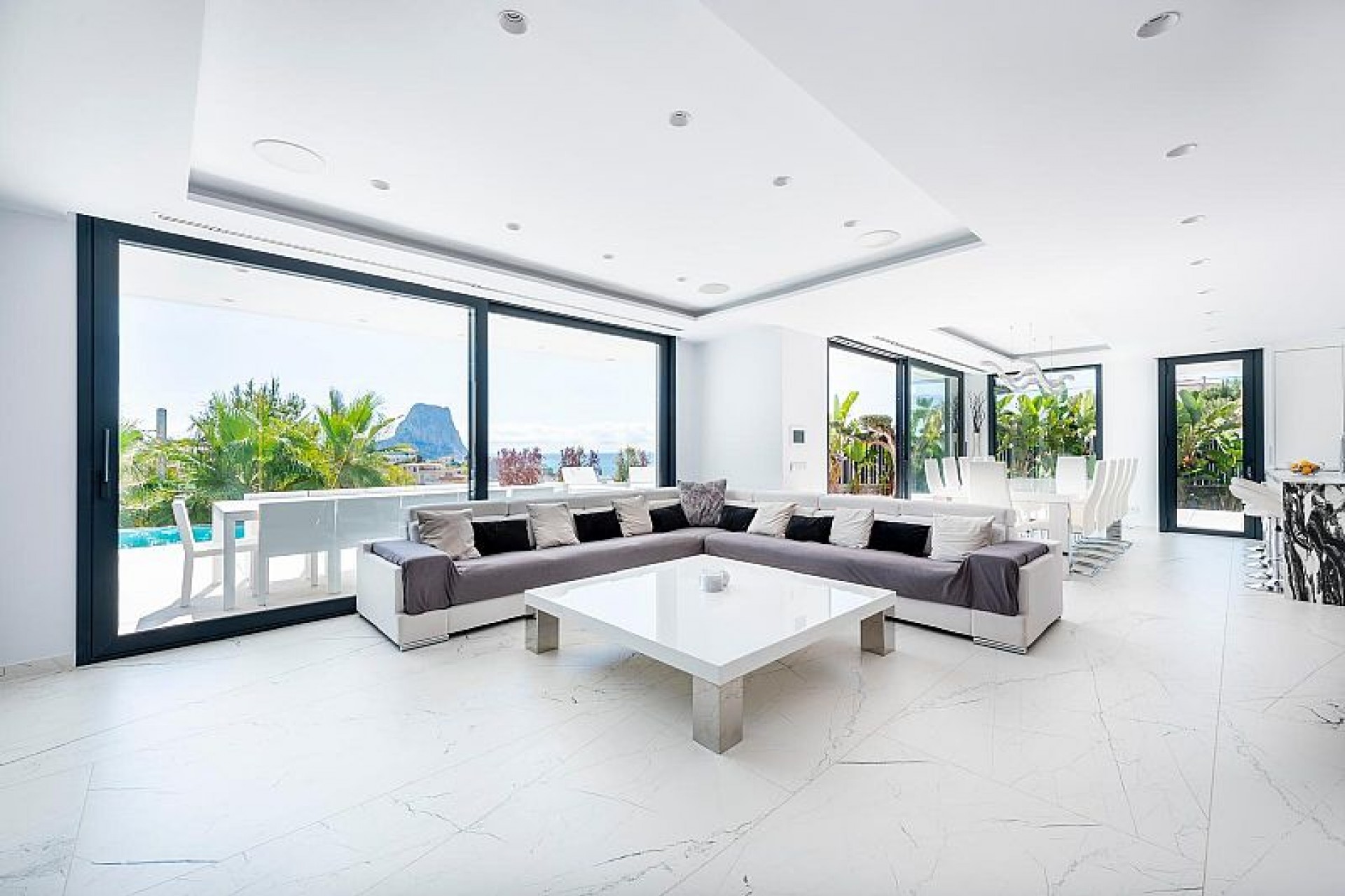 Nye - Frittliggende Villa - Calpe - Calpe - By