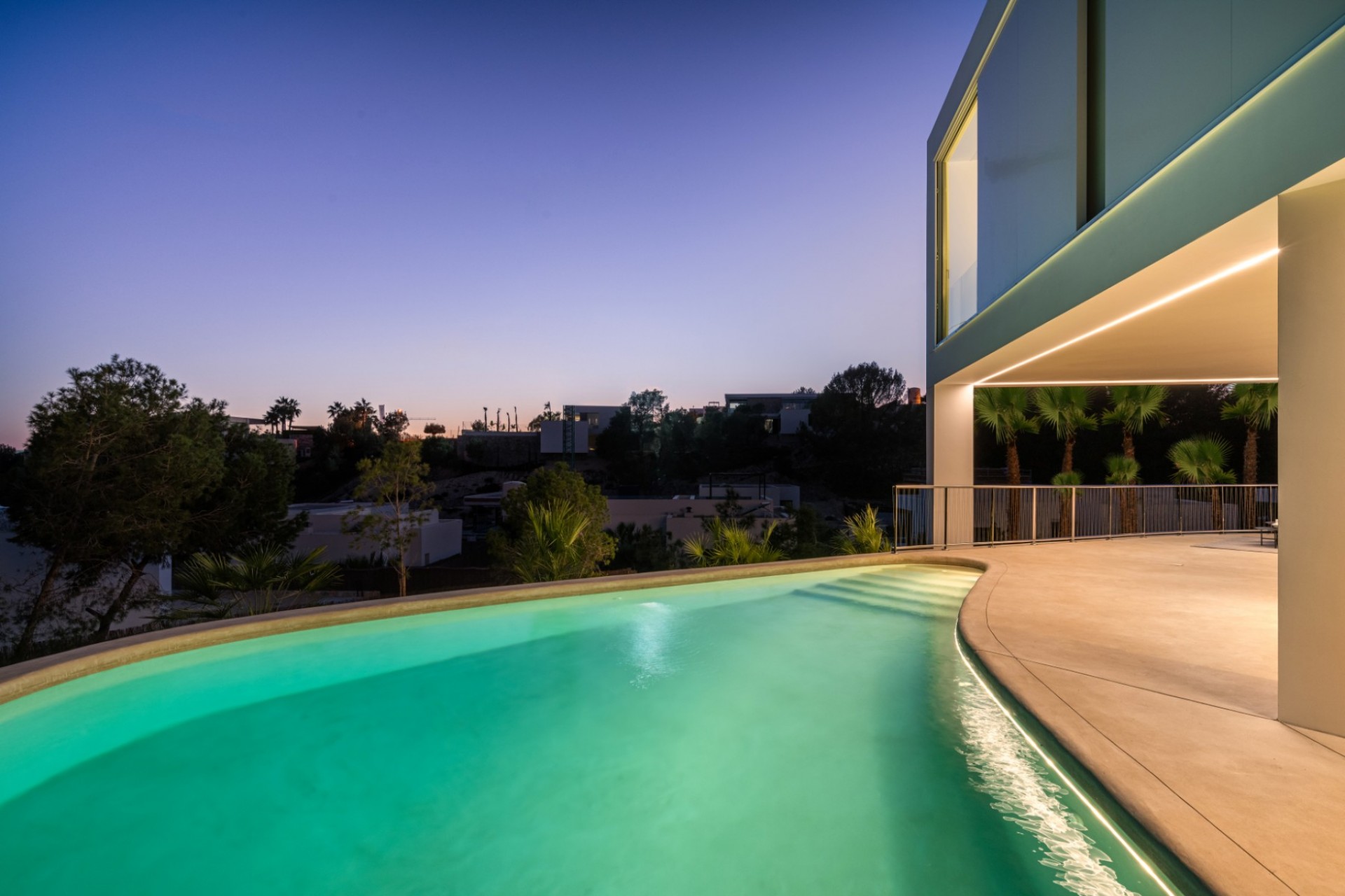 Nye - Frittliggende Villa - Las Colinas Golf Resort