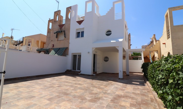 Quad Villa - Re-Sale - Torrevieja - El Salado