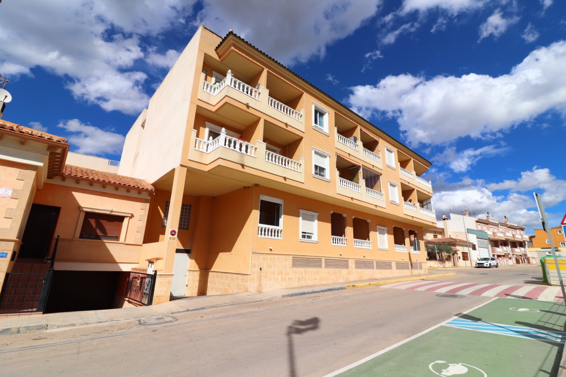 Re-Sale - Apartment - Algorfa - Algorfa - Village