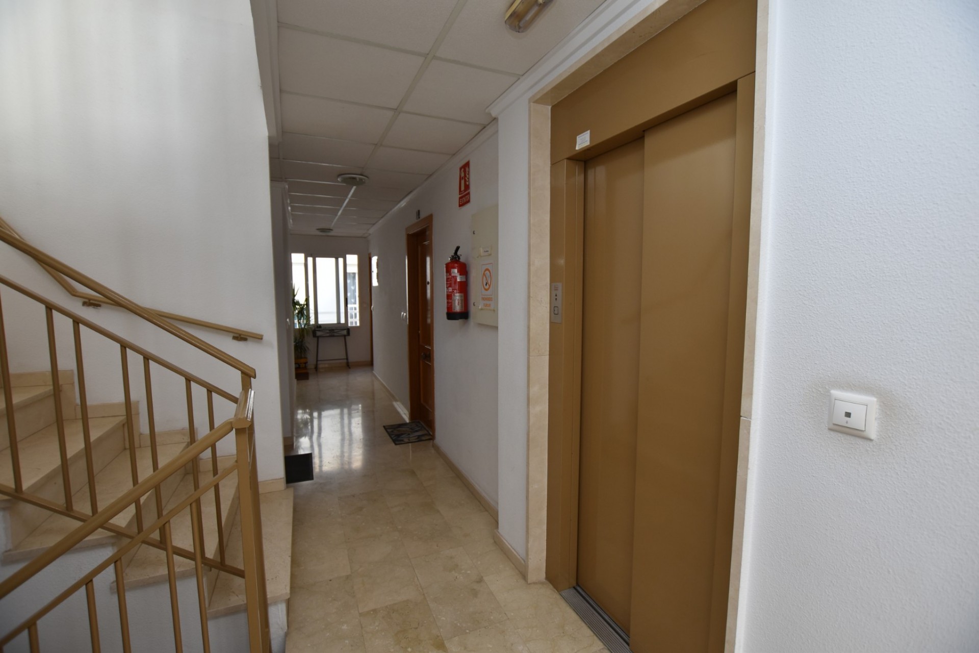 Re-Sale - Apartment - Algorfa - Algorfa - Village