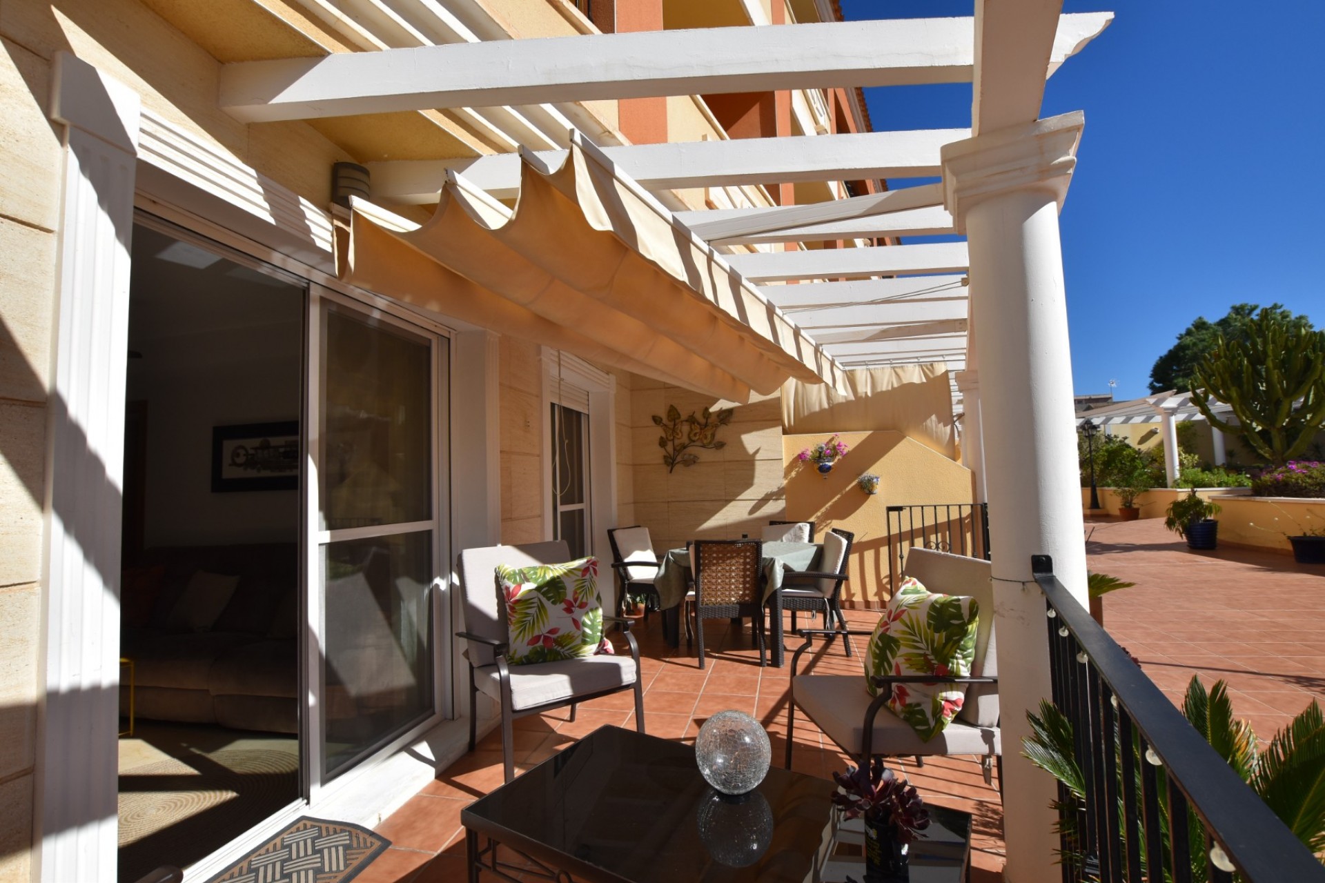 Re-Sale - Apartment - Algorfa - Algorfa - Village