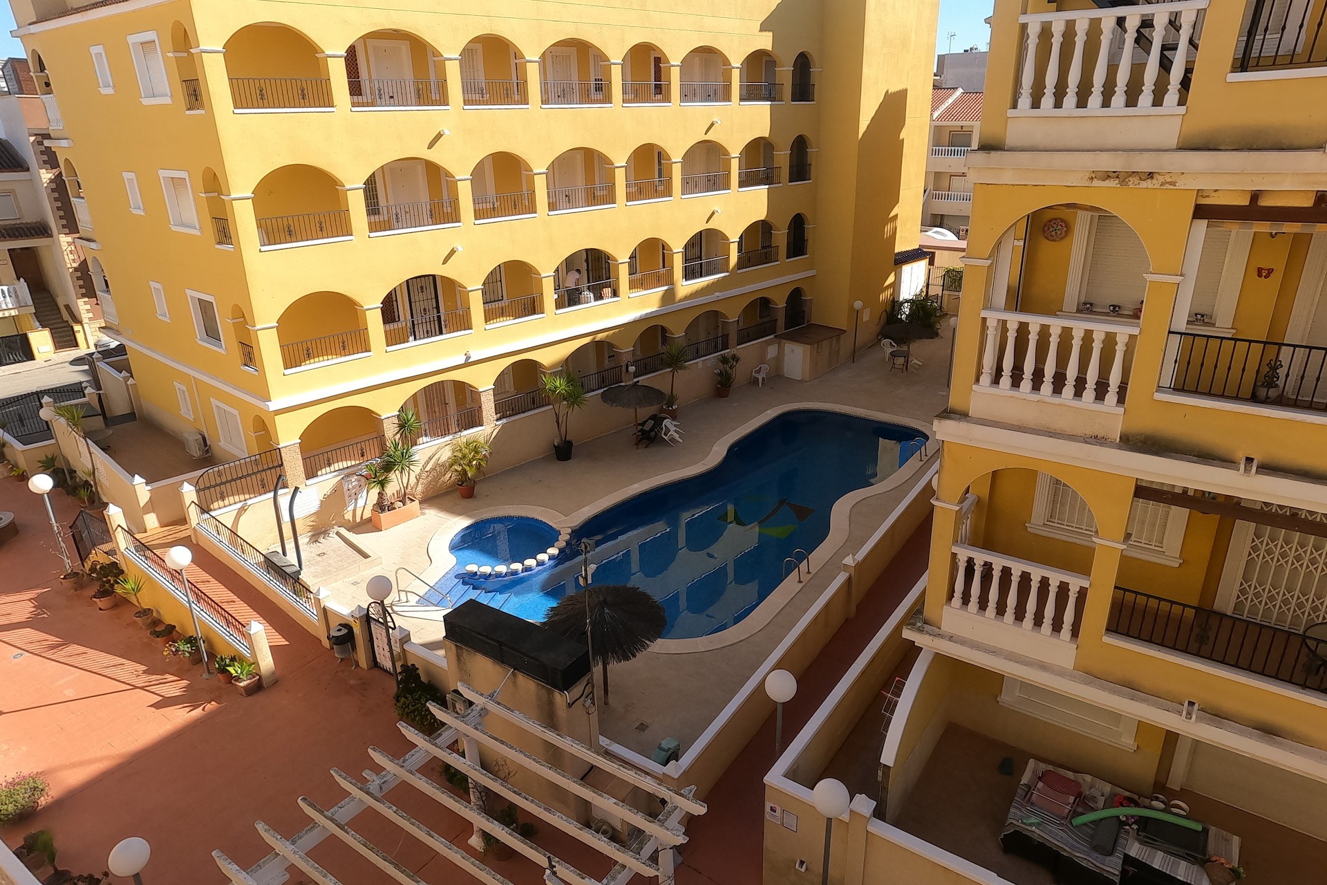 Re-Sale - Apartment - Algorfa - Algorfa - Village