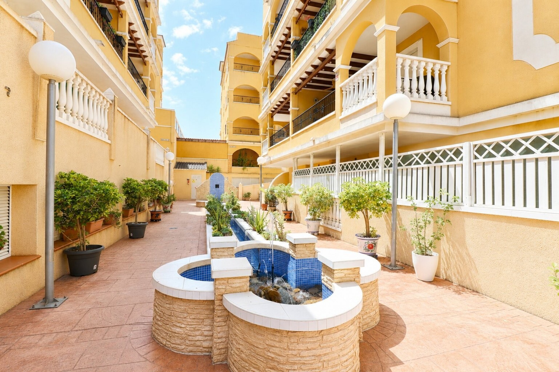 Re-Sale - Apartment - Algorfa - Algorfa - Village