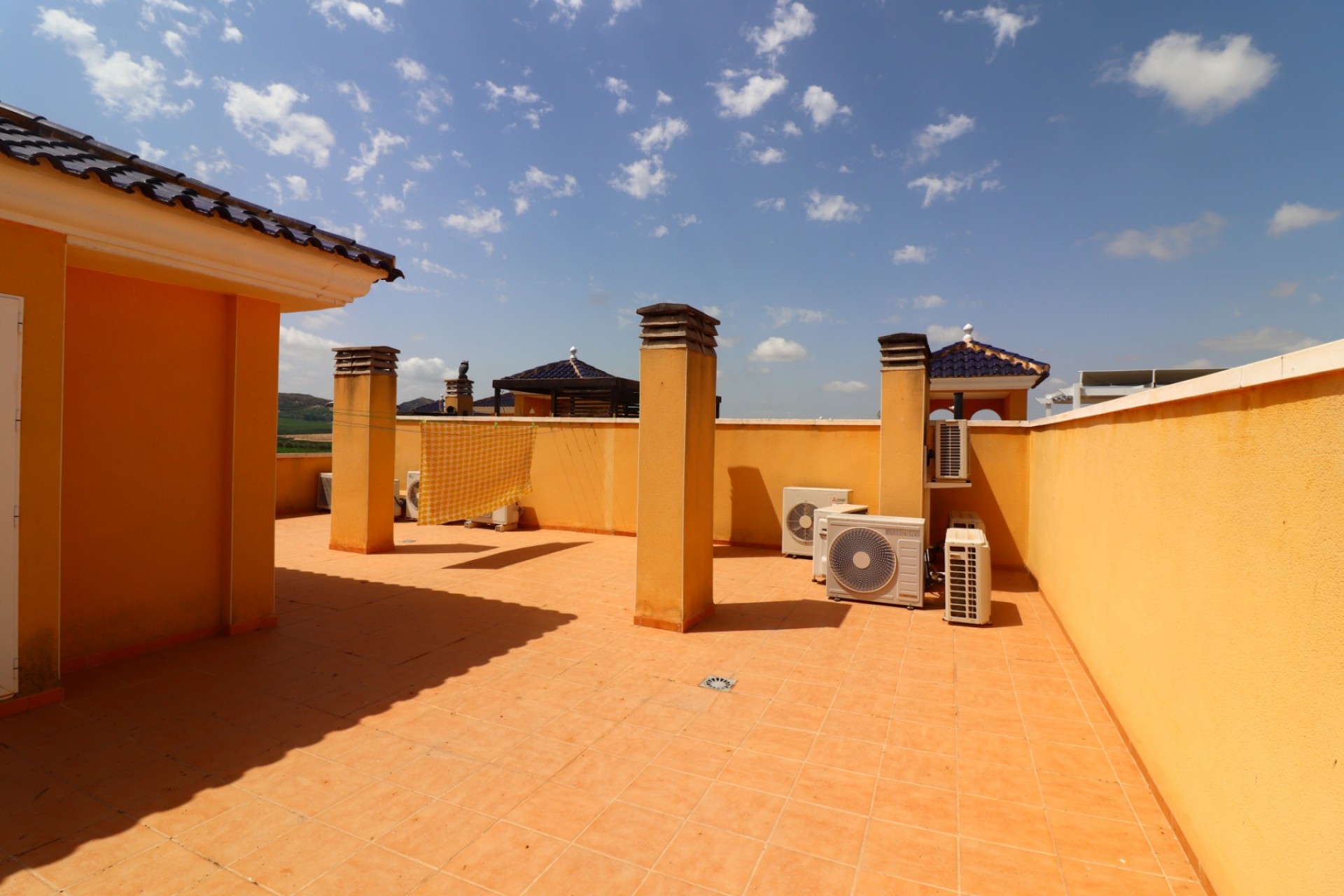 Re-Sale - Apartment - Algorfa - Algorfa - Village